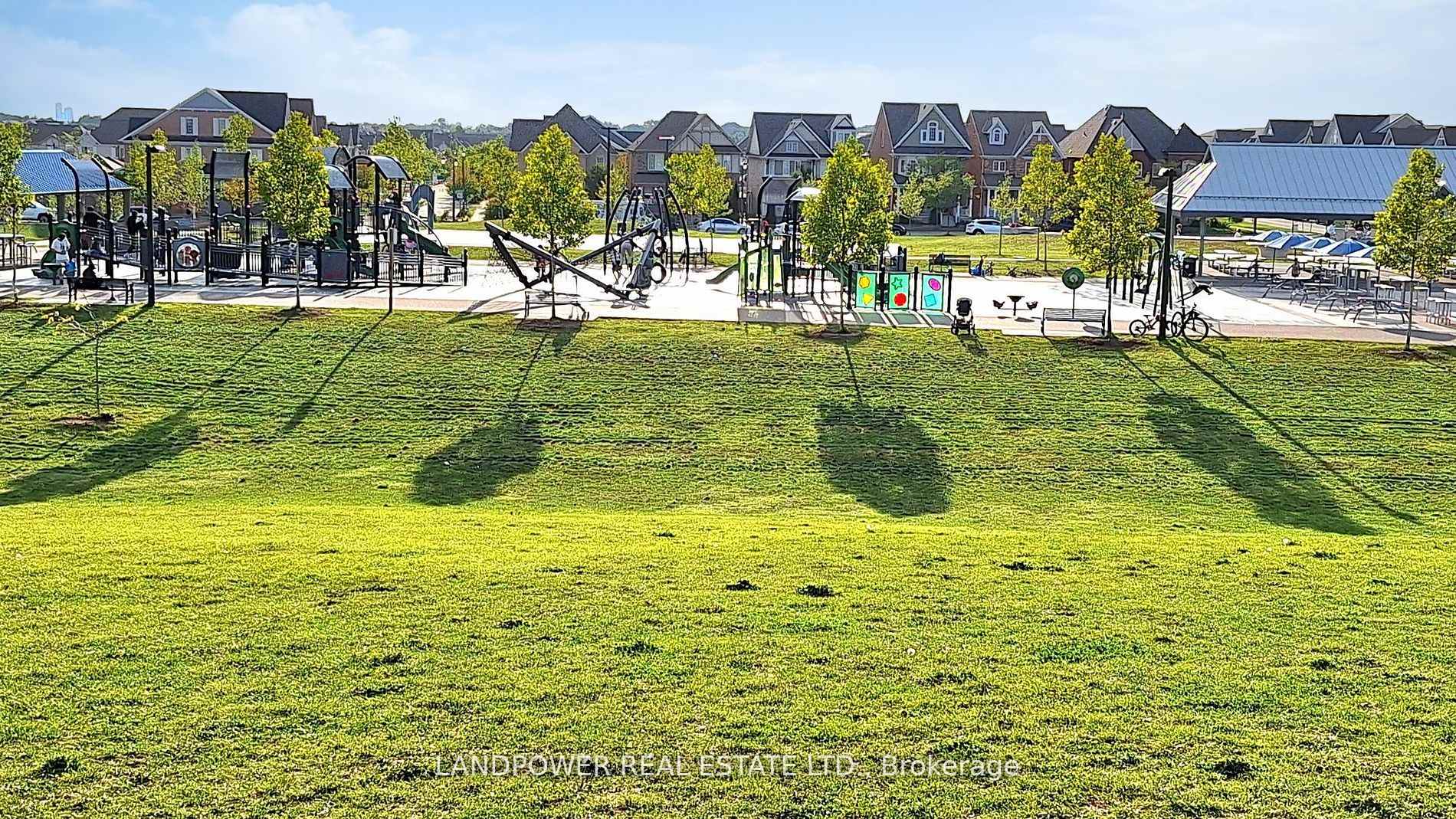Photo 35 of 6 Pyneside Street, Markham, Cornell — HOMEH
