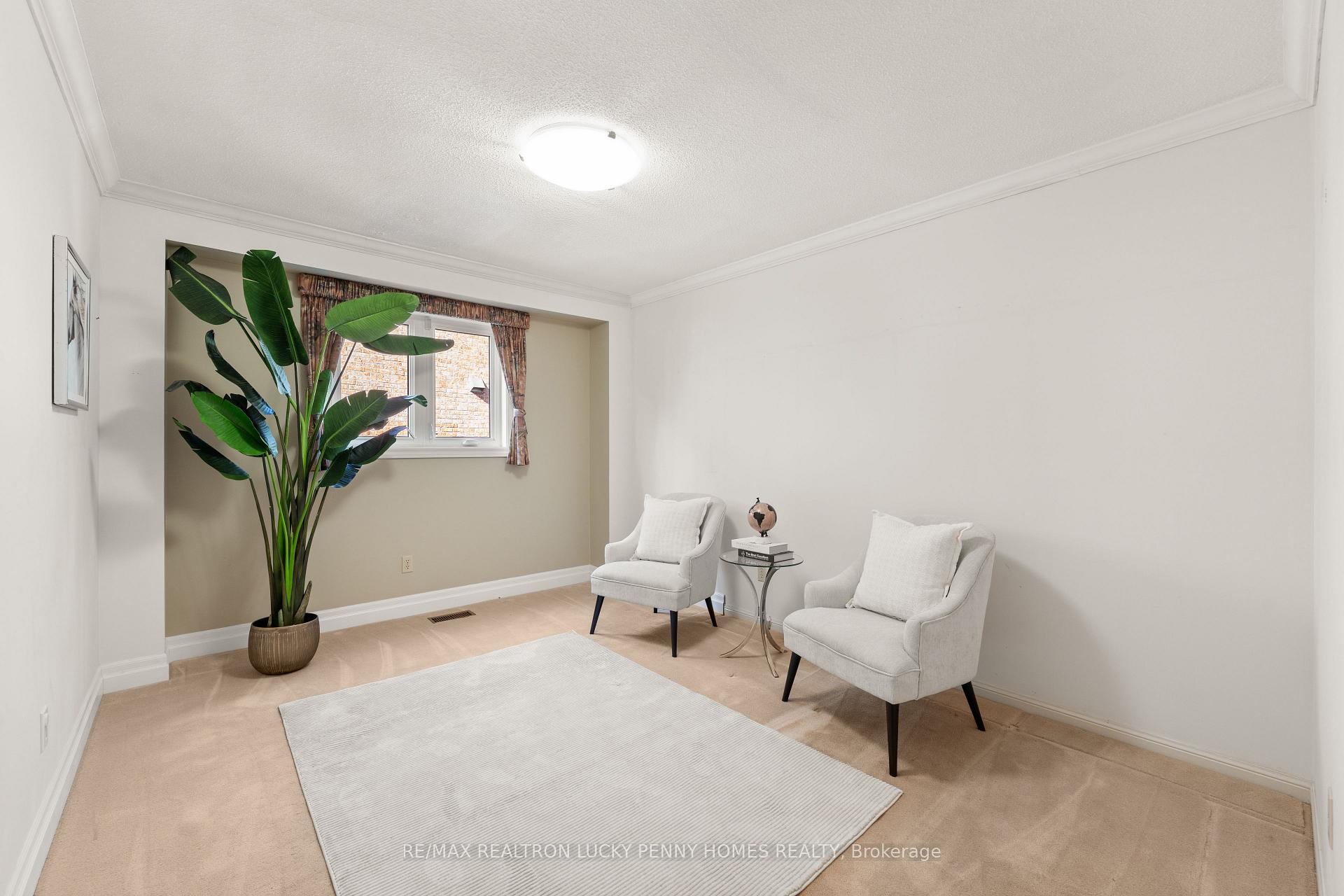 Photo 5 of 17 McPhillips Avenue, Markham, Bullock — HOMEH