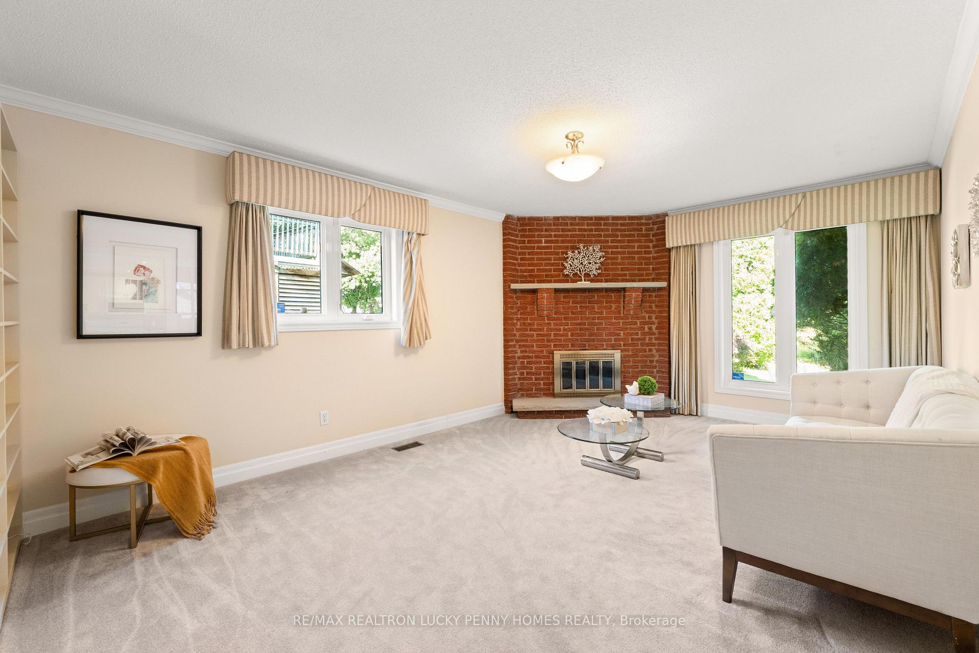 Photo 28 of 17 McPhillips Avenue, Markham, Bullock — HOMEH