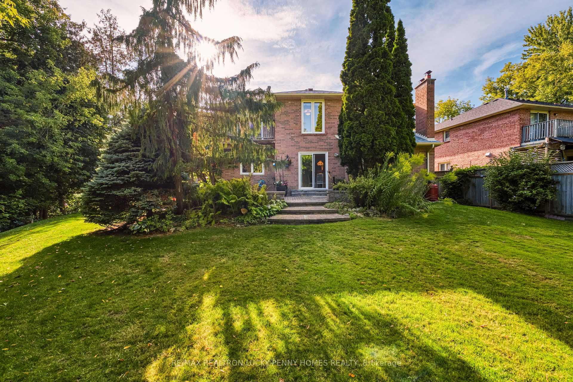 Photo 23 of 17 McPhillips Avenue, Markham, Bullock — HOMEH