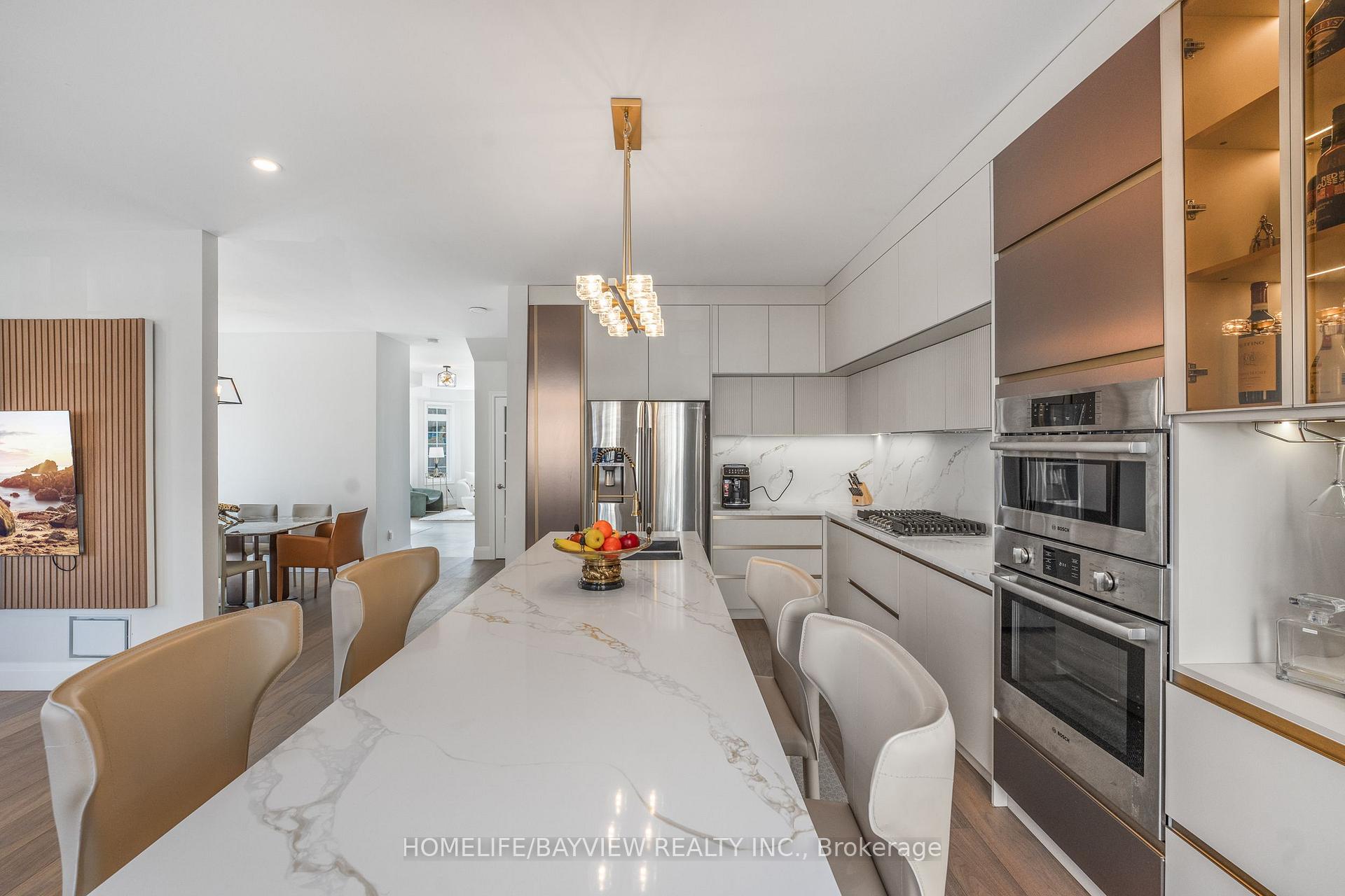 Photo 6 of 14 Montcalm Boulevard, Vaughan, Vellore Village — HOMEH
