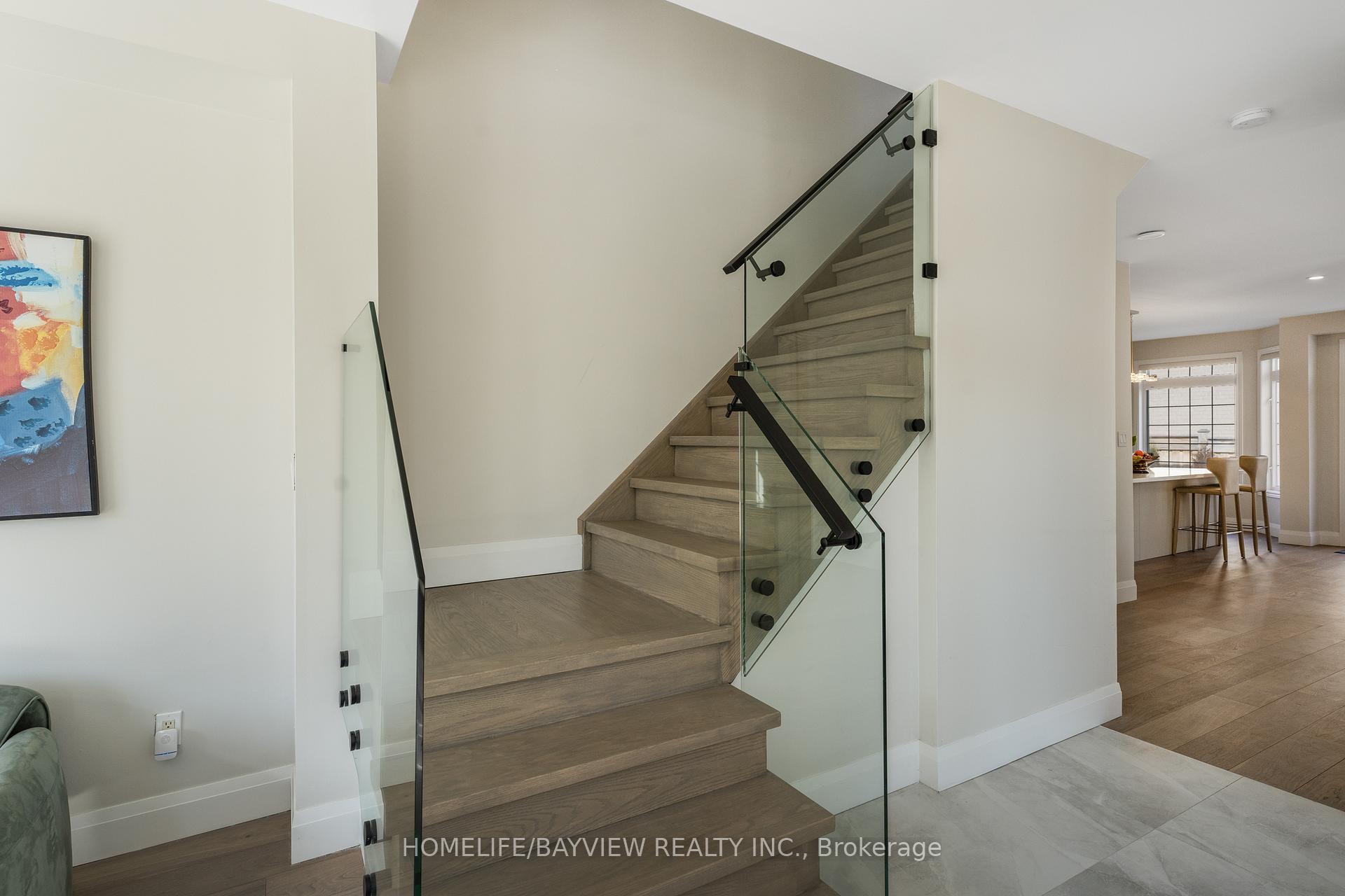 Photo 23 of 14 Montcalm Boulevard, Vaughan, Vellore Village — HOMEH