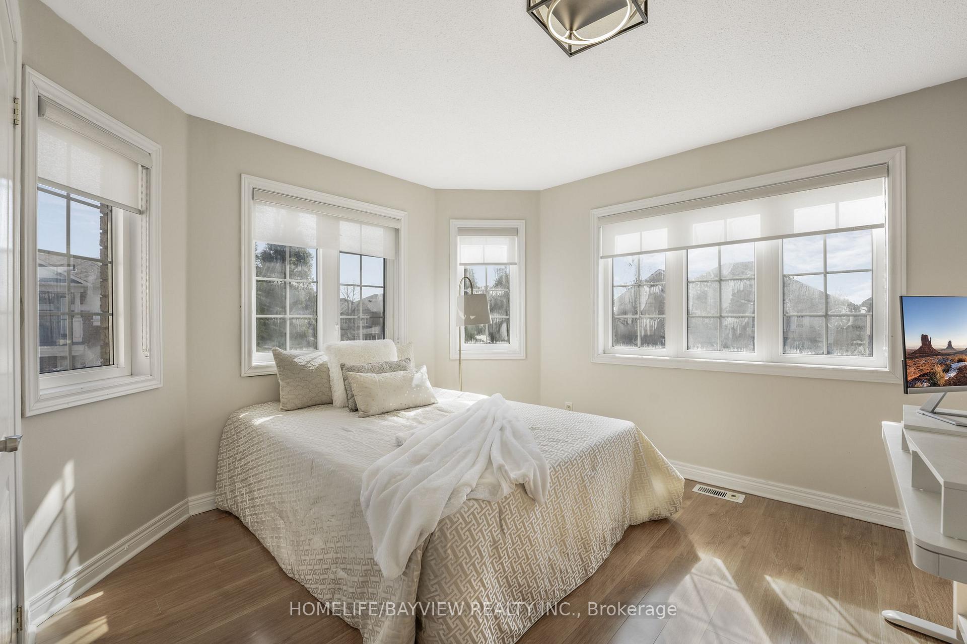 Photo 16 of 14 Montcalm Boulevard, Vaughan, Vellore Village — HOMEH