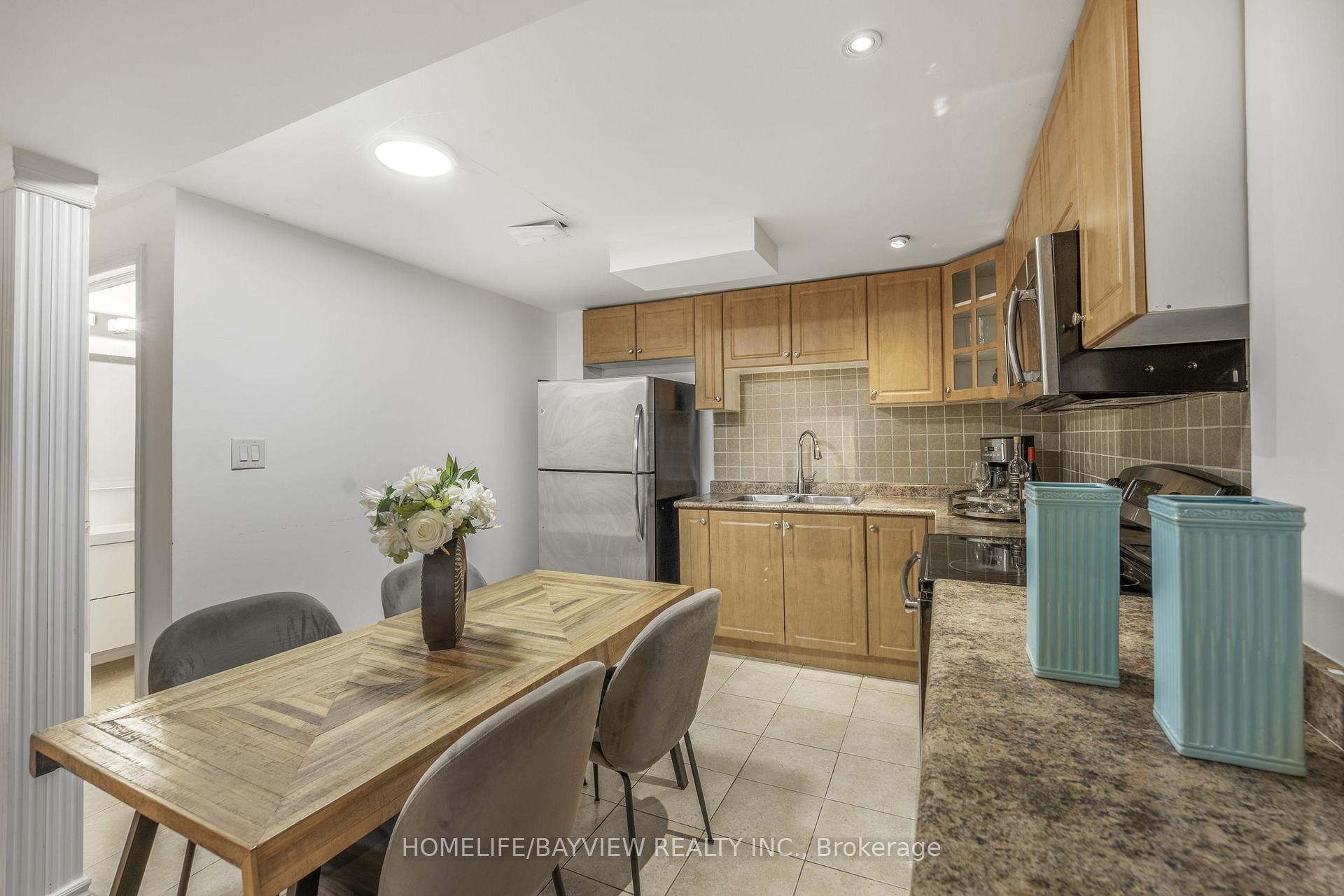 Photo 18 of 14 Montcalm Boulevard, Vaughan, Vellore Village — HOMEH