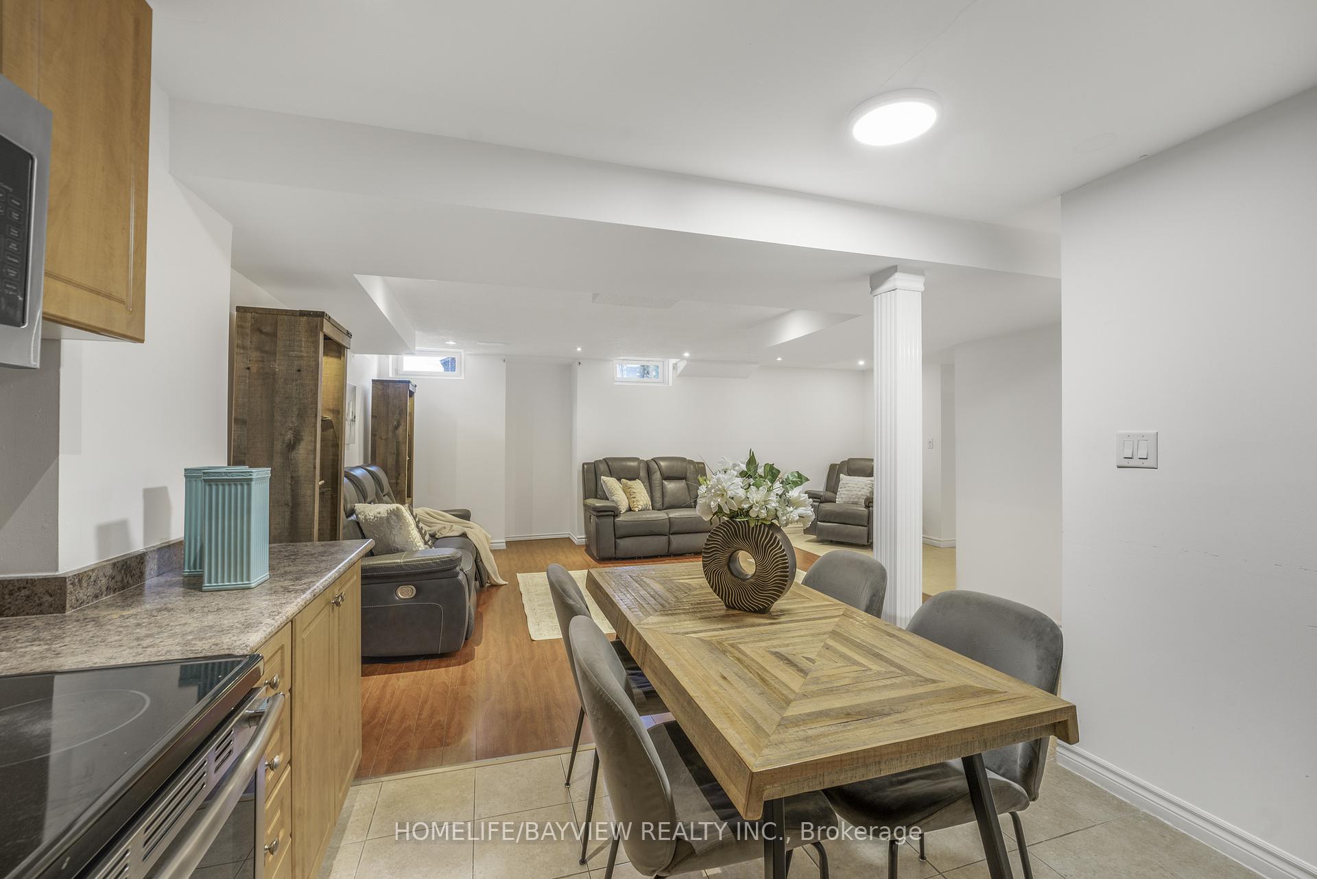 Photo 20 of 14 Montcalm Boulevard, Vaughan, Vellore Village — HOMEH