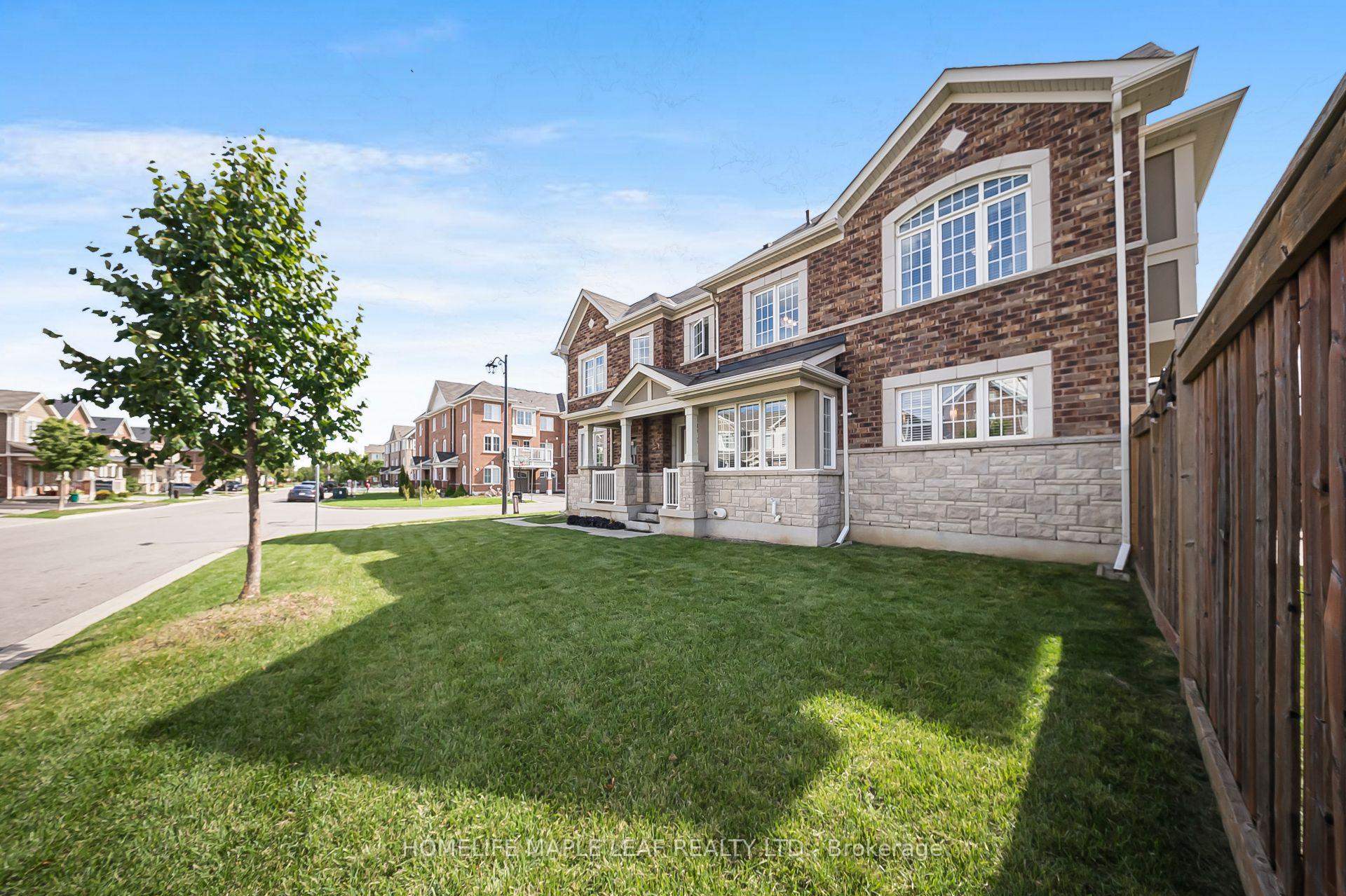 Photo 3 of 297 Reis Place, Milton, Ford — HOMEH