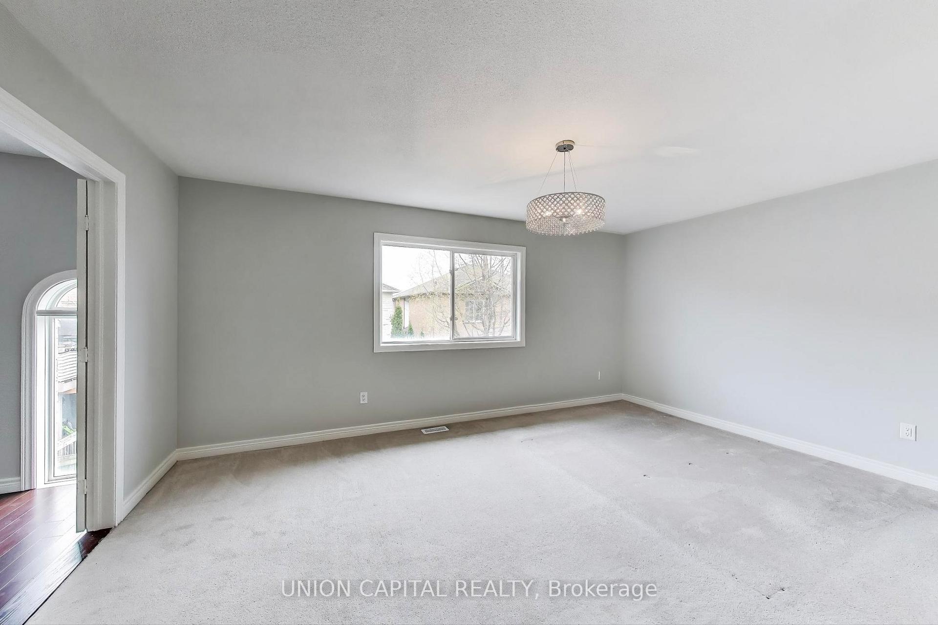 Photo 25 of 5 Robins Nest Drive, Vaughan, Vellore Village — HOMEH