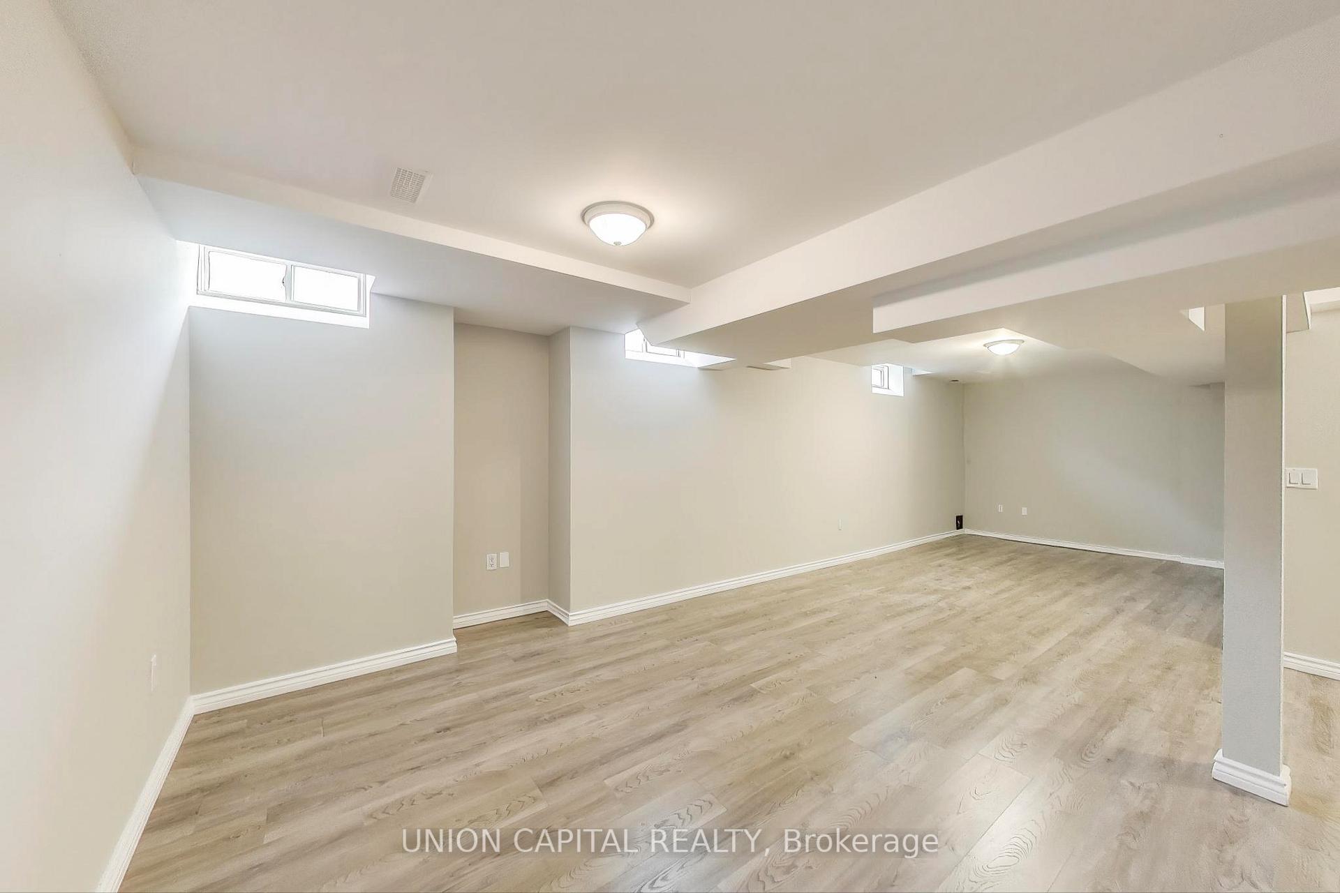 Photo 27 of 5 Robins Nest Drive, Vaughan, Vellore Village — HOMEH