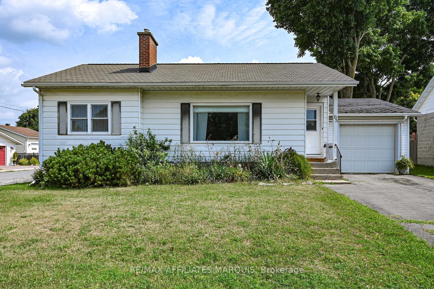 Photo 8 of 65 Jasper Avenue, Smiths Falls — HOMEH