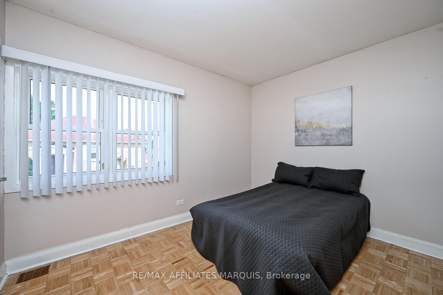 Photo 24 of 65 Jasper Avenue, Smiths Falls — HOMEH