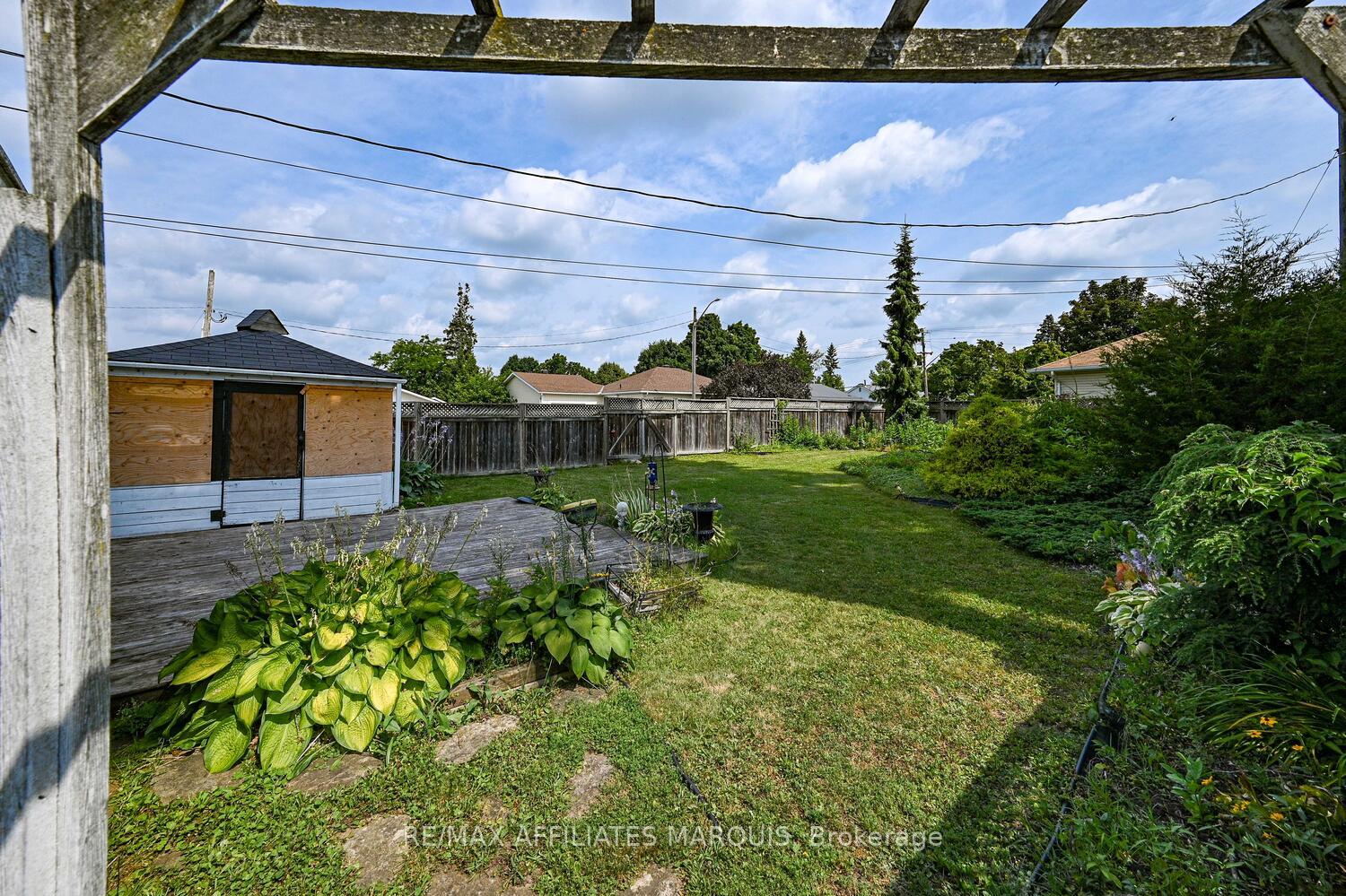 Photo 14 of 65 Jasper Avenue, Smiths Falls — HOMEH