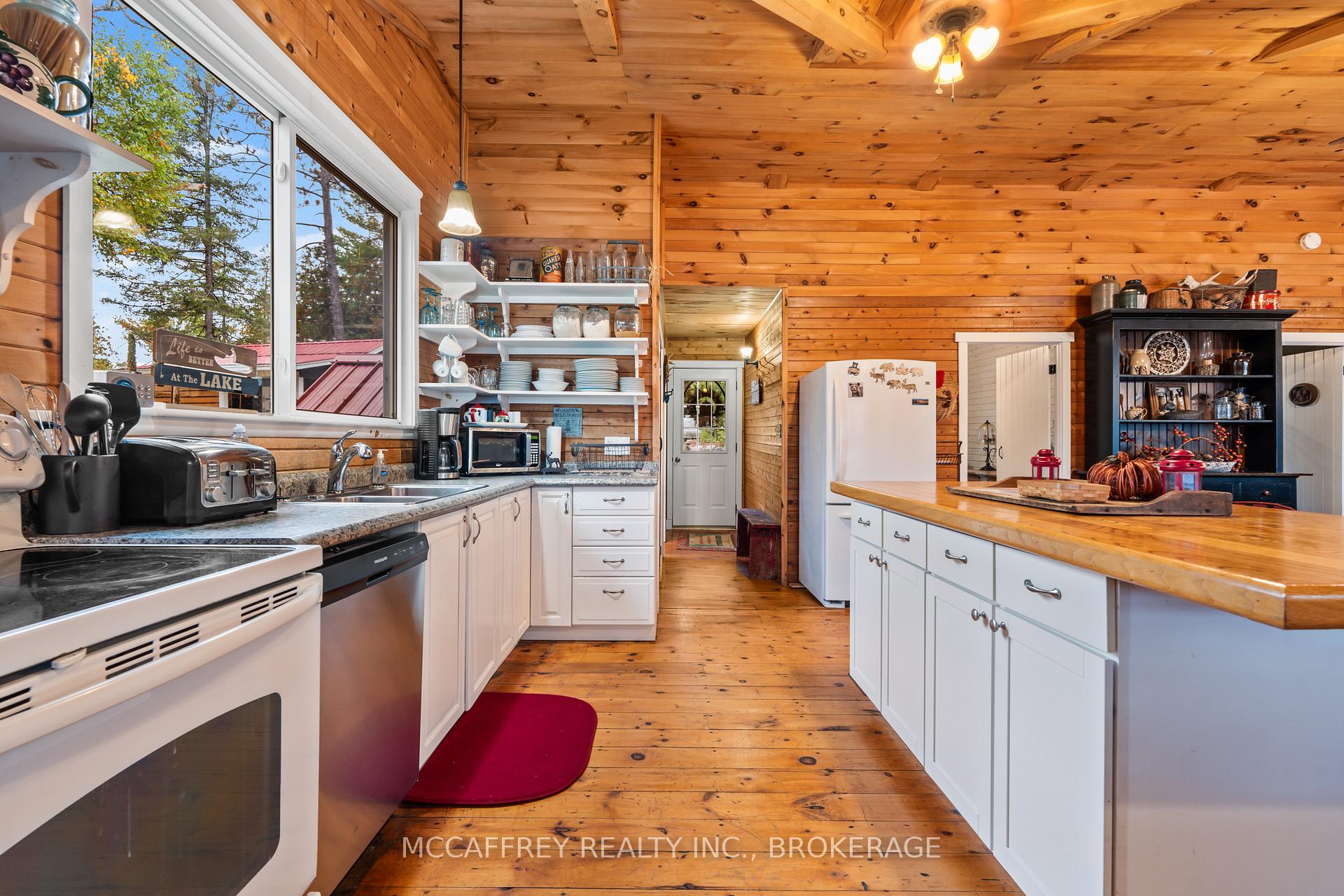 Photo 13 of 1430 B Head Road, Frontenac, Frontenac North — HOMEH
