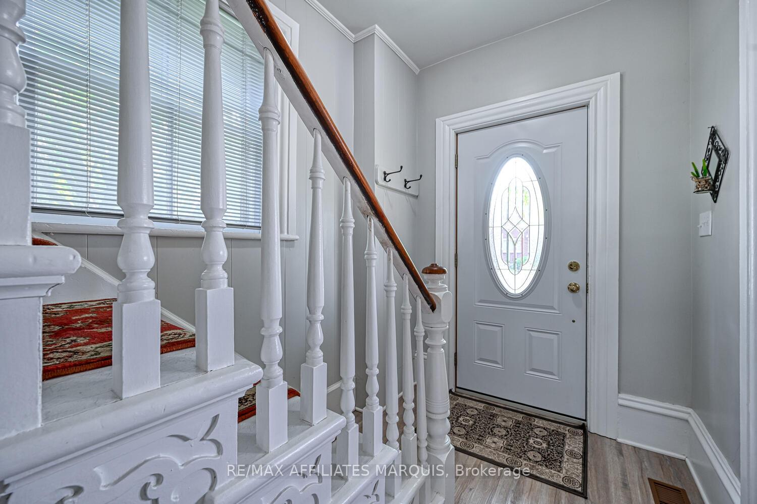 Photo 8 of 74 William Street E, Smiths Falls — HOMEH