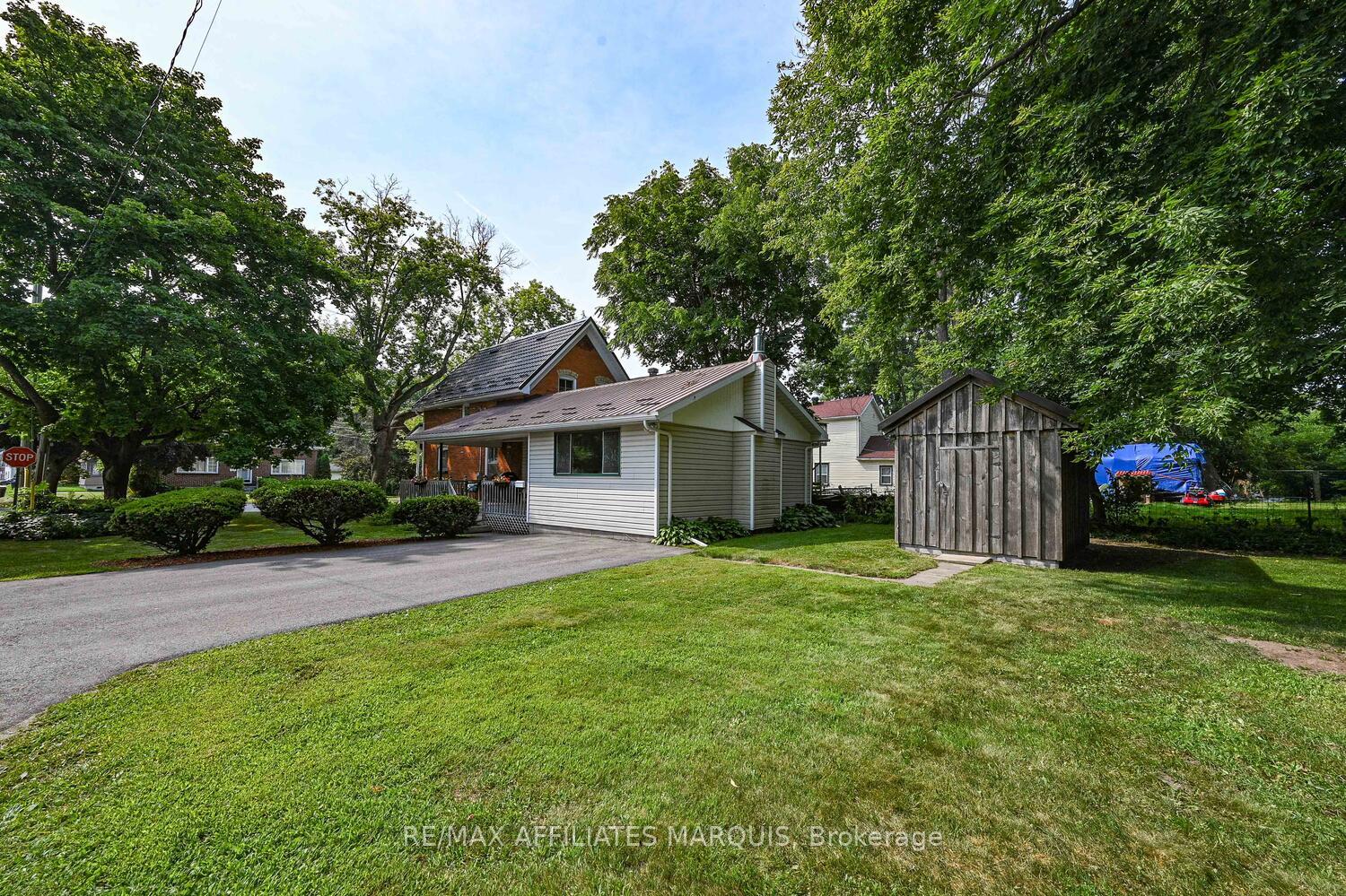Photo 23 of 74 William Street E, Smiths Falls — HOMEH