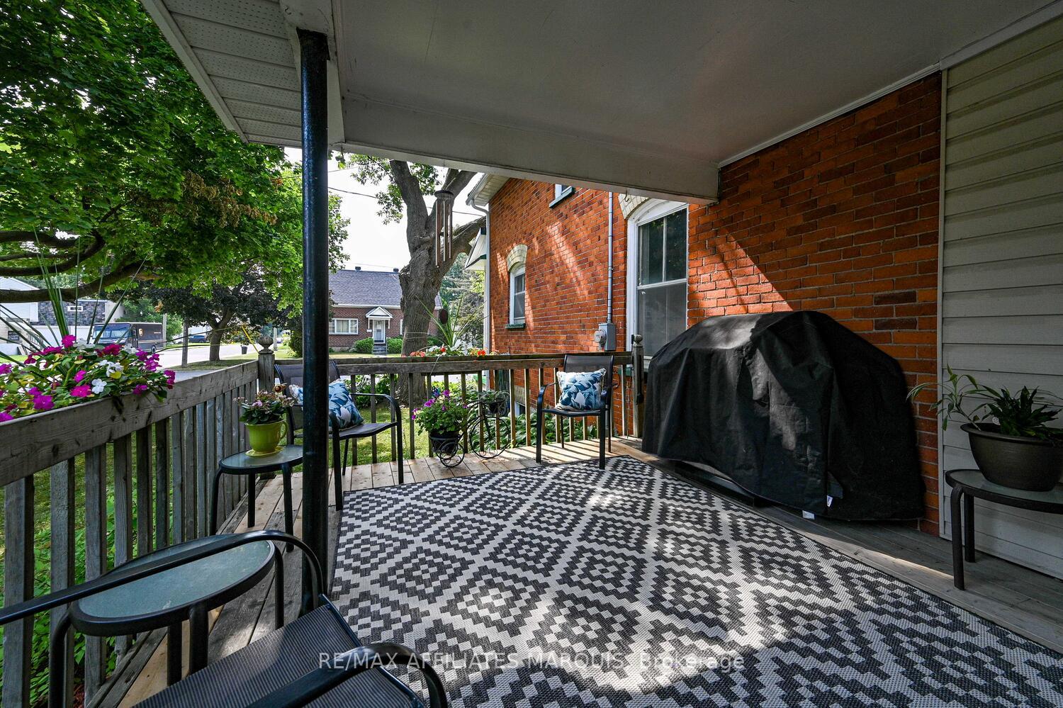Photo 44 of 74 William Street E, Smiths Falls — HOMEH