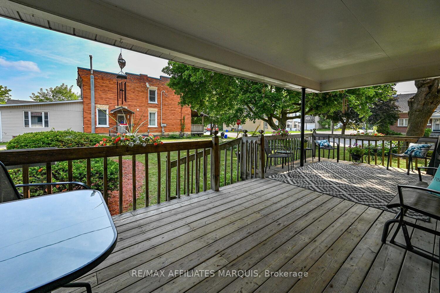 Photo 49 of 74 William Street E, Smiths Falls — HOMEH
