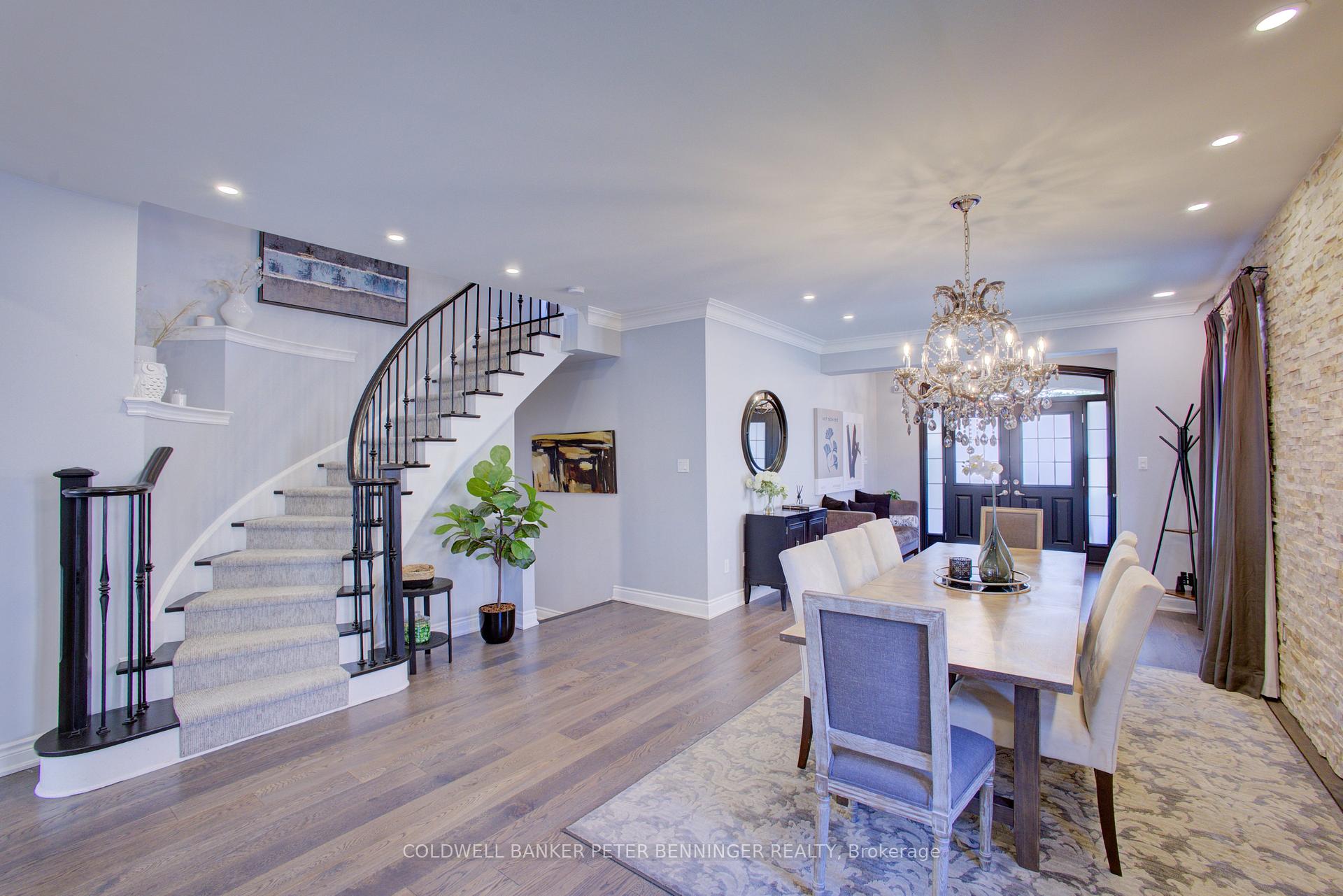 Photo 9 of 21 Prevost Court, Vaughan, Vellore Village — HOMEH