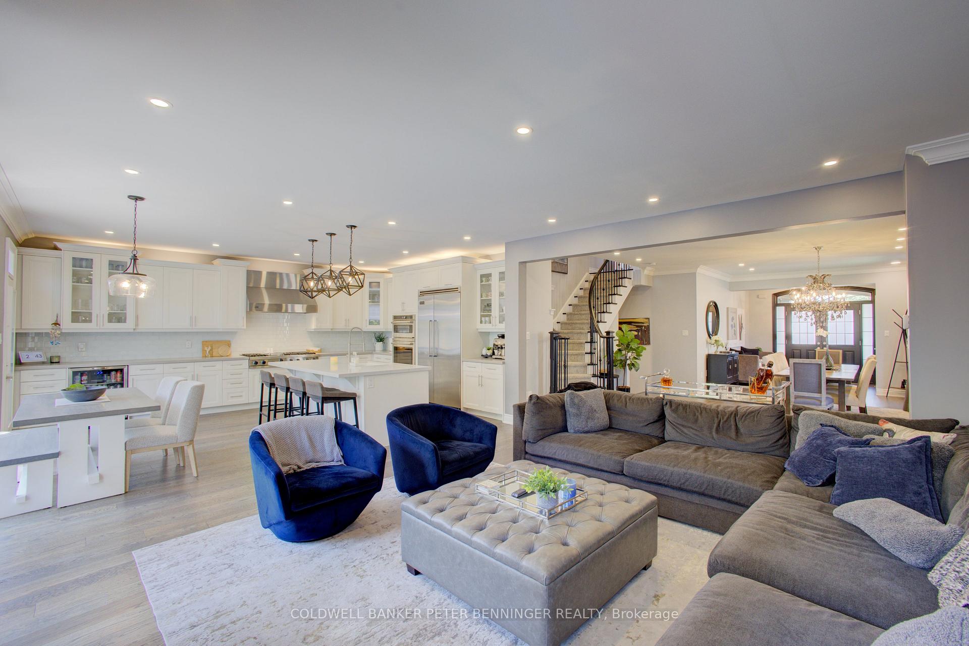 Photo 8 of 21 Prevost Court, Vaughan, Vellore Village — HOMEH