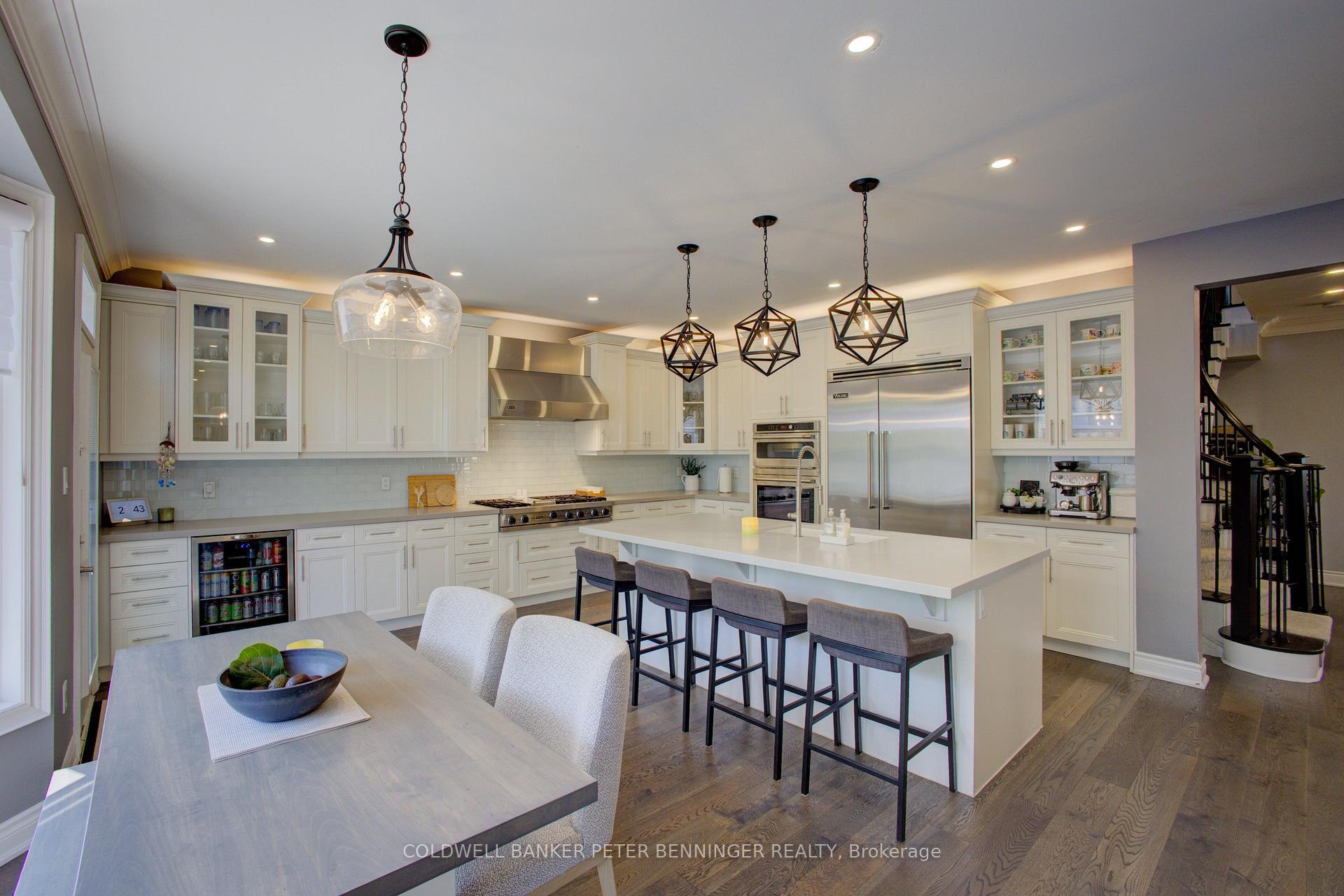 Photo 11 of 21 Prevost Court, Vaughan, Vellore Village — HOMEH