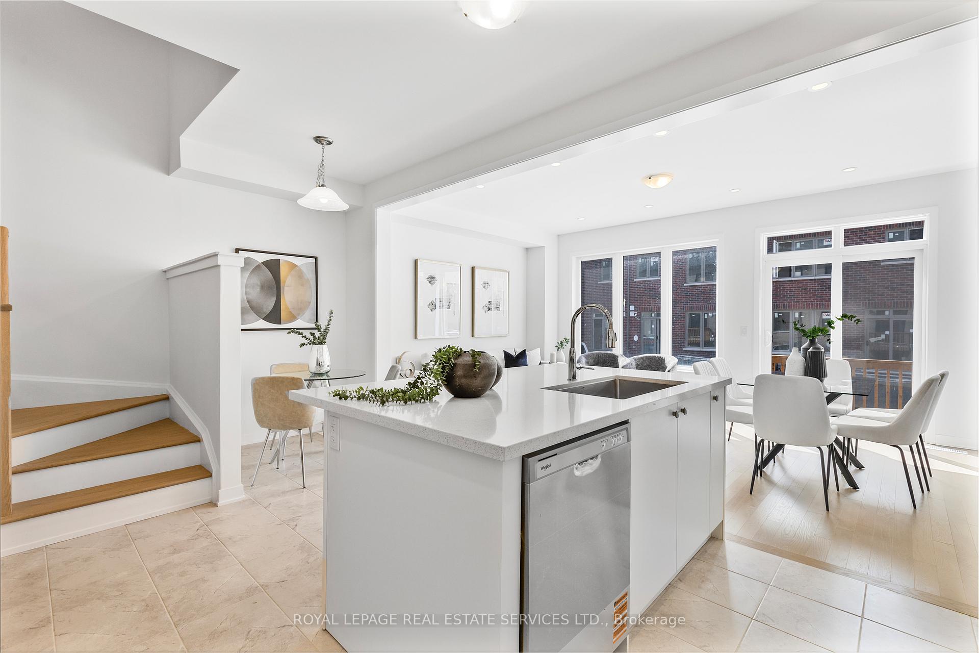 Photo 8 of 12 Jessica Antonella Street, Markham, Angus Glen — HOMEH