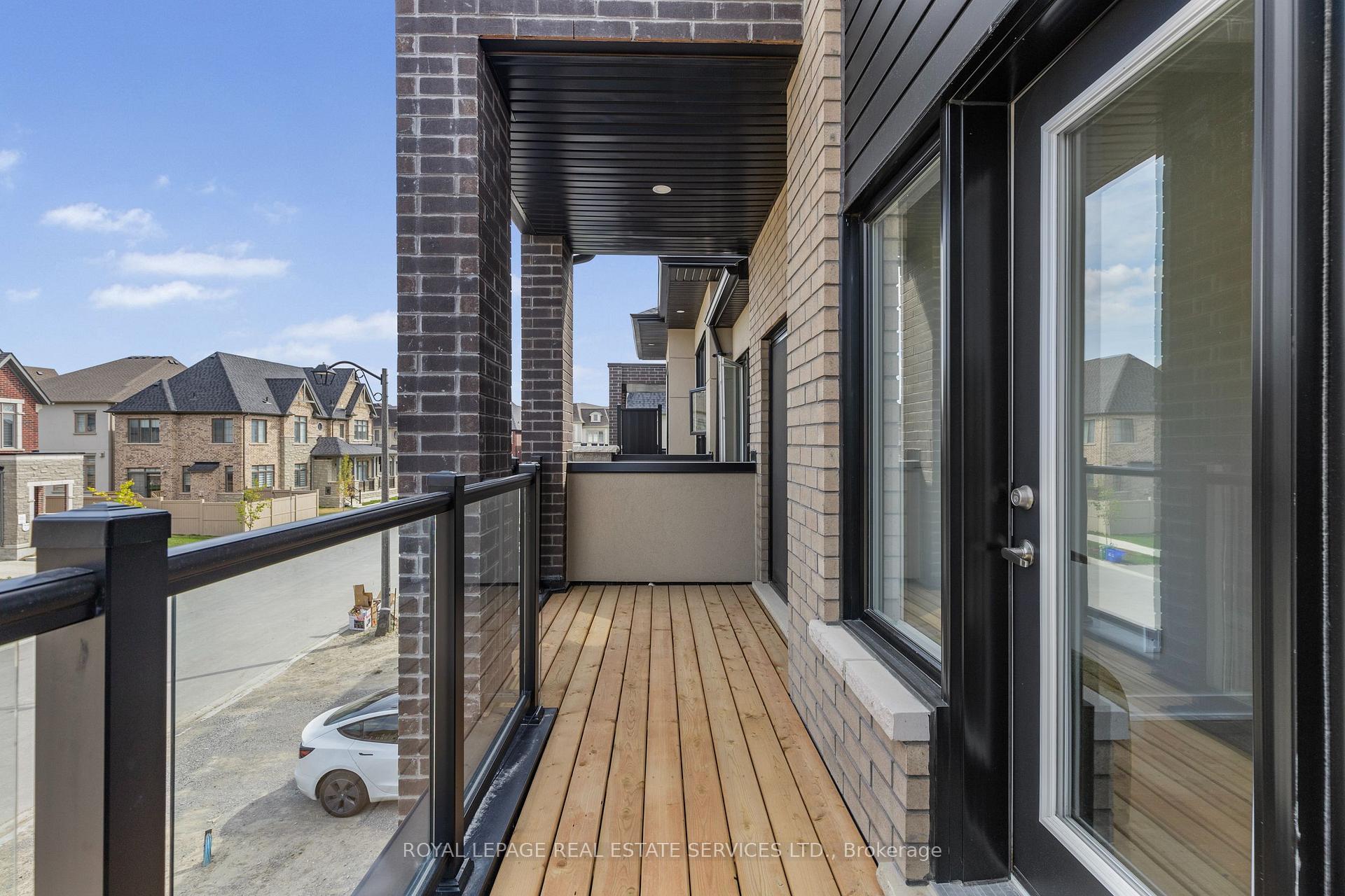 Photo 24 of 12 Jessica Antonella Street, Markham, Angus Glen — HOMEH