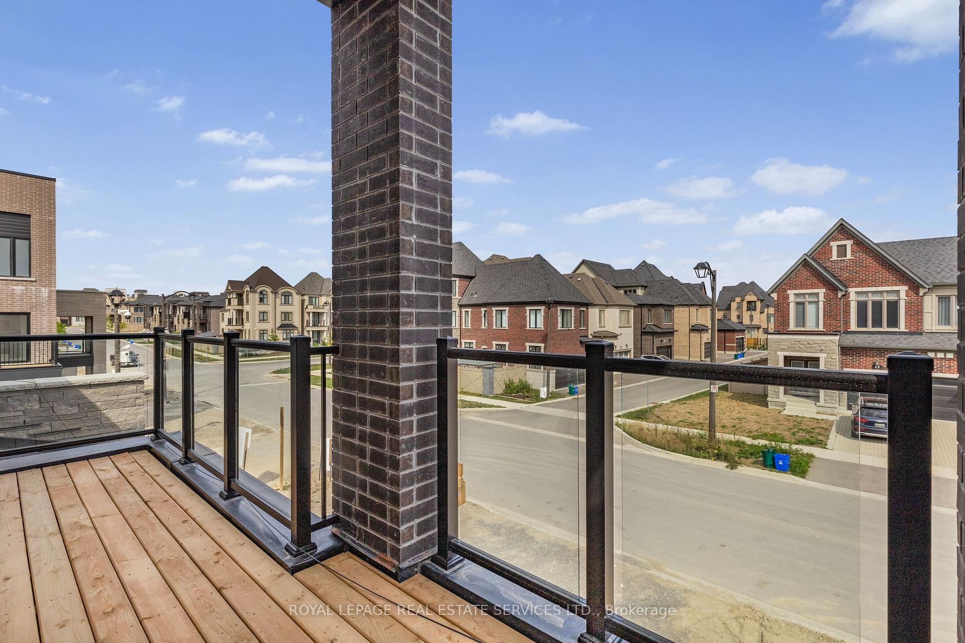 Photo 23 of 12 Jessica Antonella Street, Markham, Angus Glen — HOMEH