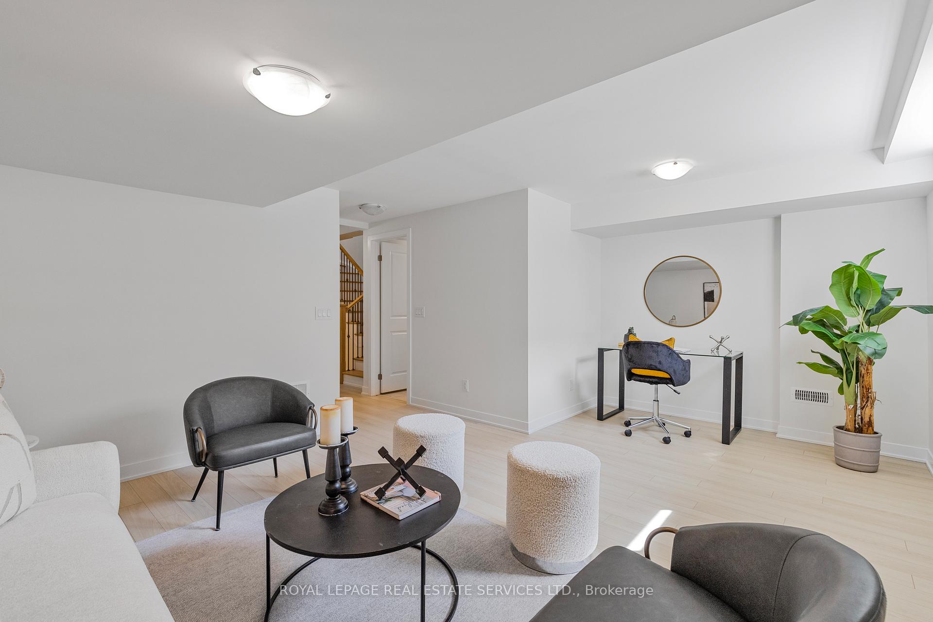 Photo 27 of 12 Jessica Antonella Street, Markham, Angus Glen — HOMEH
