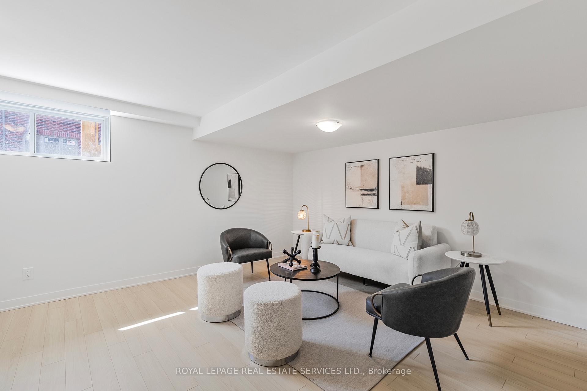 Photo 33 of 12 Jessica Antonella Street, Markham, Angus Glen — HOMEH