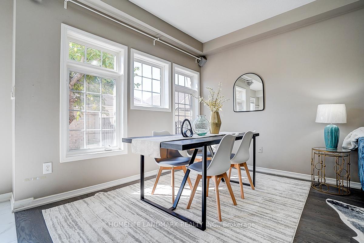 Photo 10 of 891 Bur Oak Avenue, Markham, Wismer — HOMEH