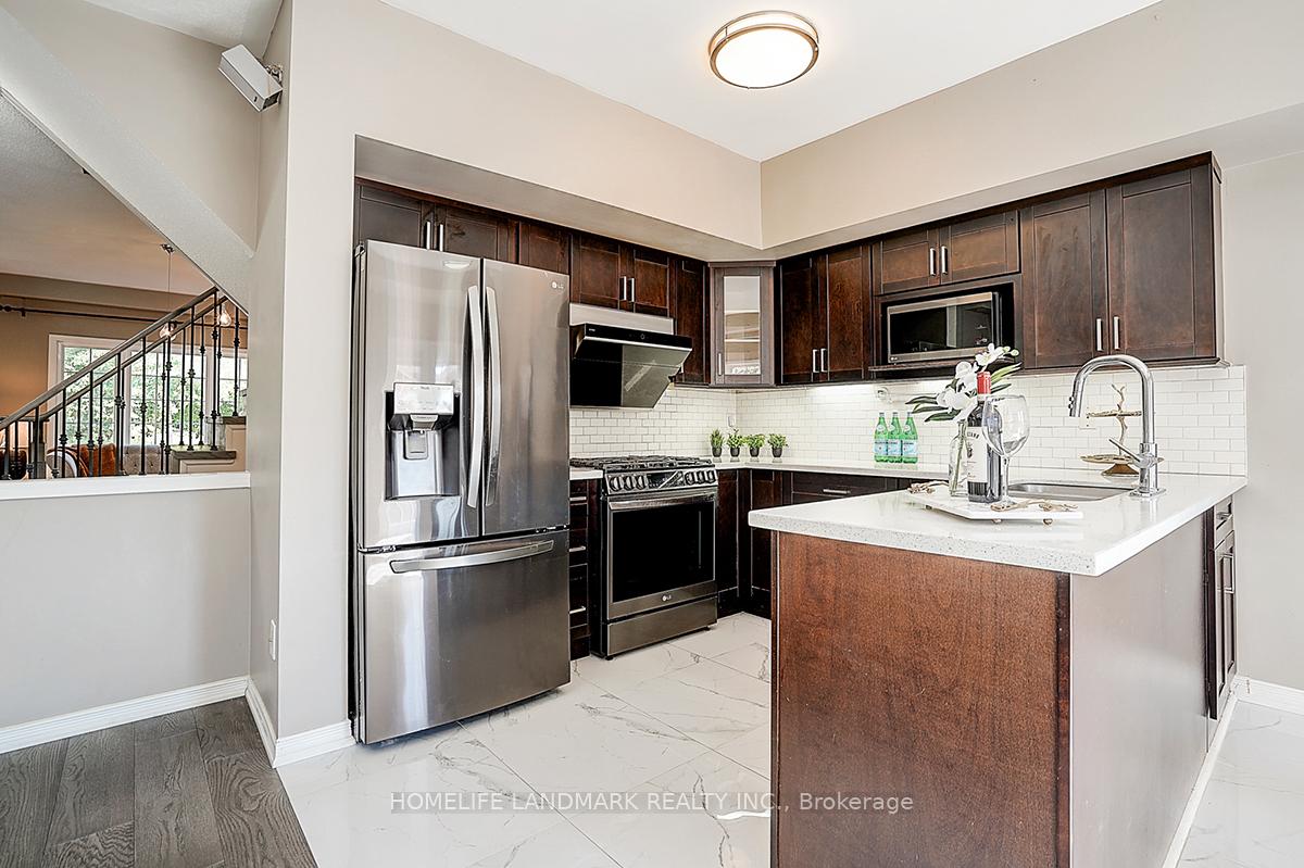 Photo 15 of 891 Bur Oak Avenue, Markham, Wismer — HOMEH