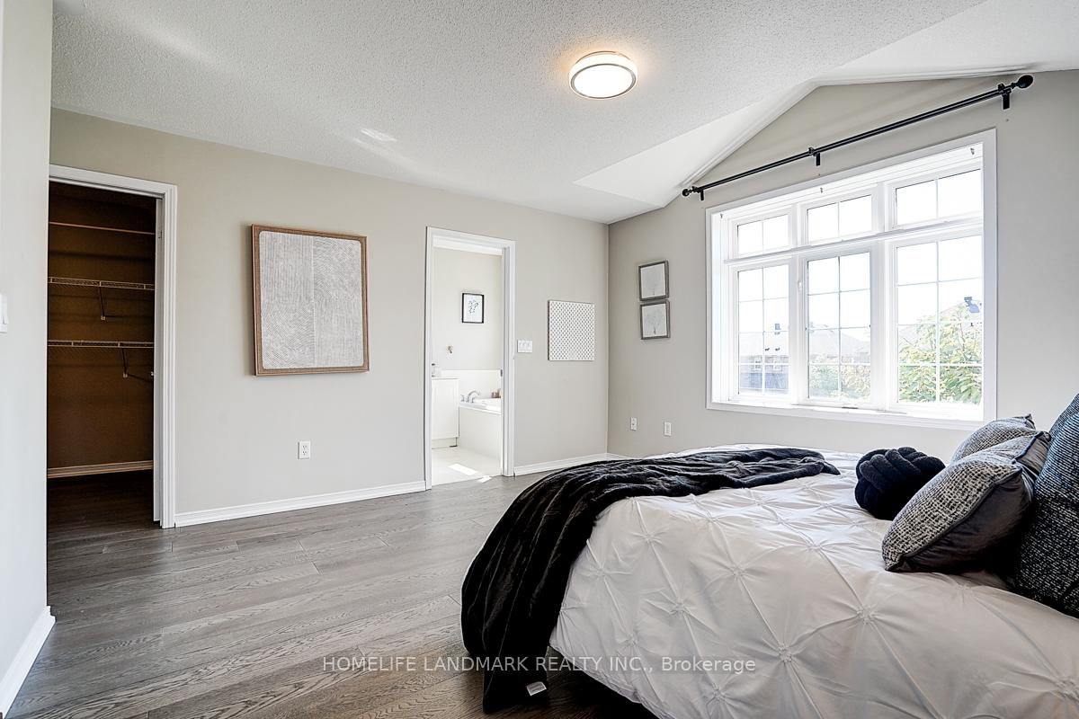 Photo 22 of 891 Bur Oak Avenue, Markham, Wismer — HOMEH