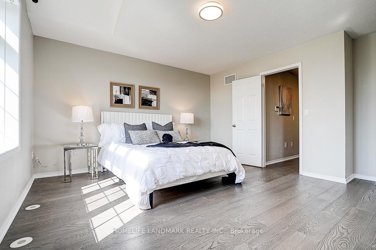 Photo 36 of 891 Bur Oak Avenue, Markham, Wismer — HOMEH
