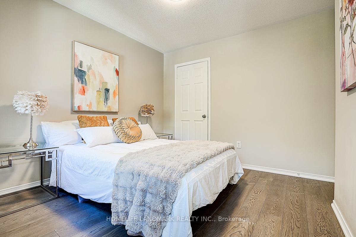 Photo 26 of 891 Bur Oak Avenue, Markham, Wismer — HOMEH
