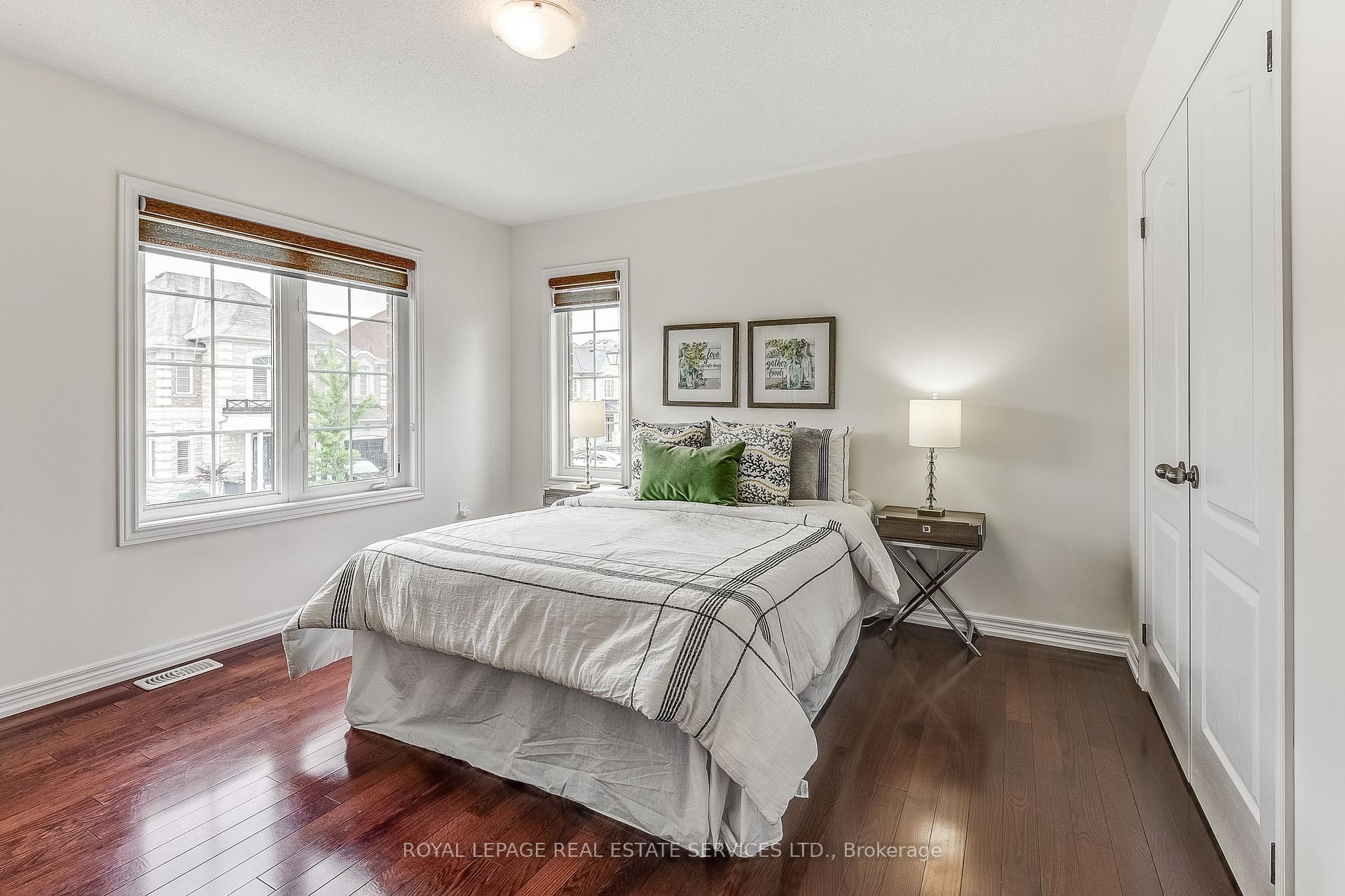 Photo 10 of 2 Pelister Drive, Markham, Greensborough — HOMEH