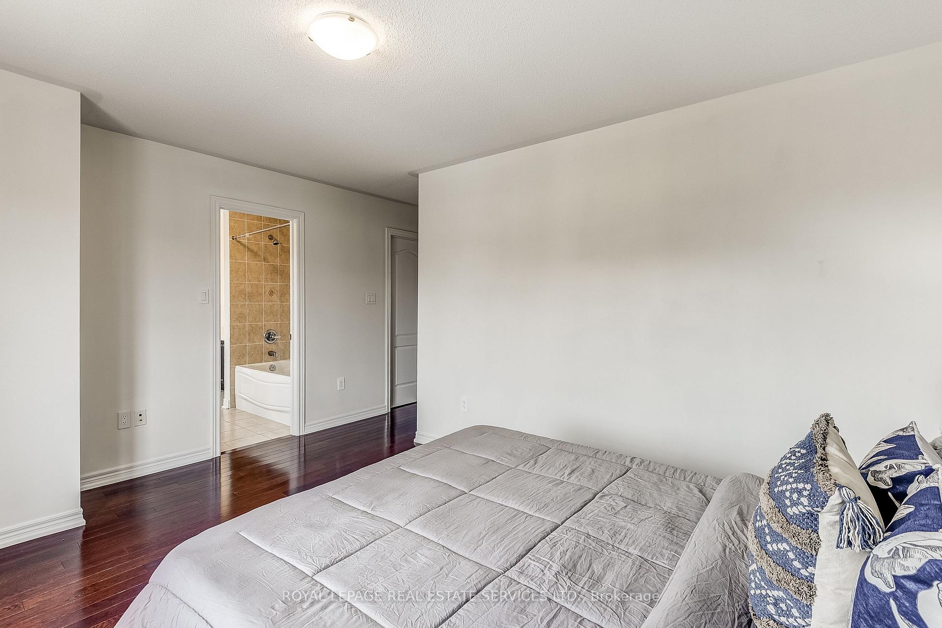 Photo 35 of 2 Pelister Drive, Markham, Greensborough — HOMEH
