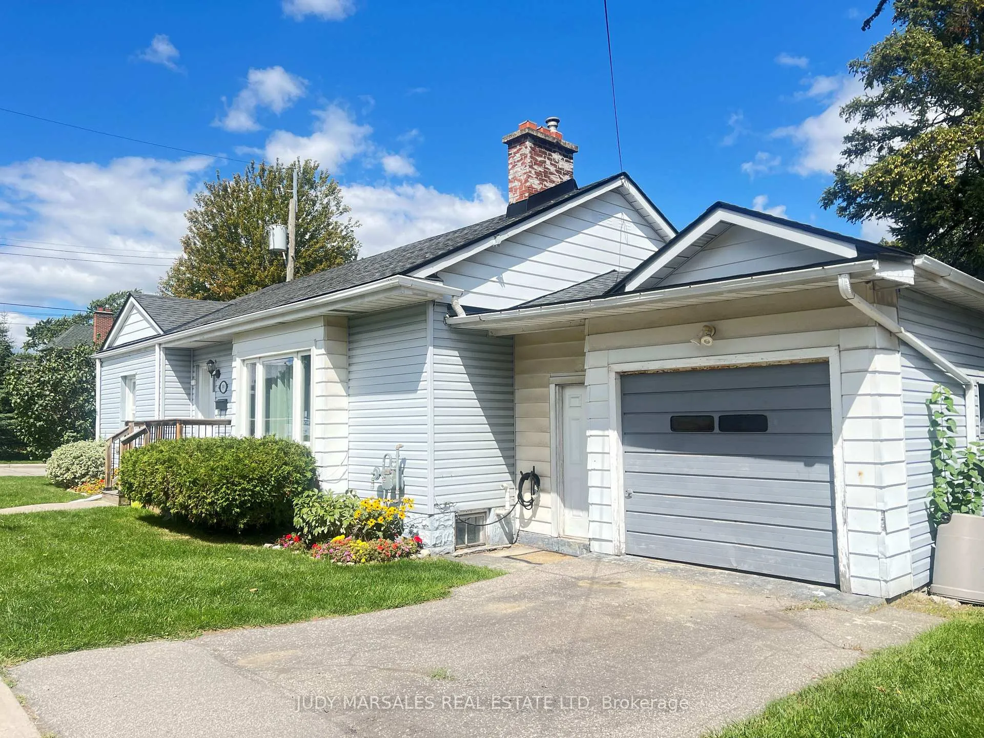 Photo 1 of 99 Brucedale Avenue E, Hamilton, Centremount — HOMEH