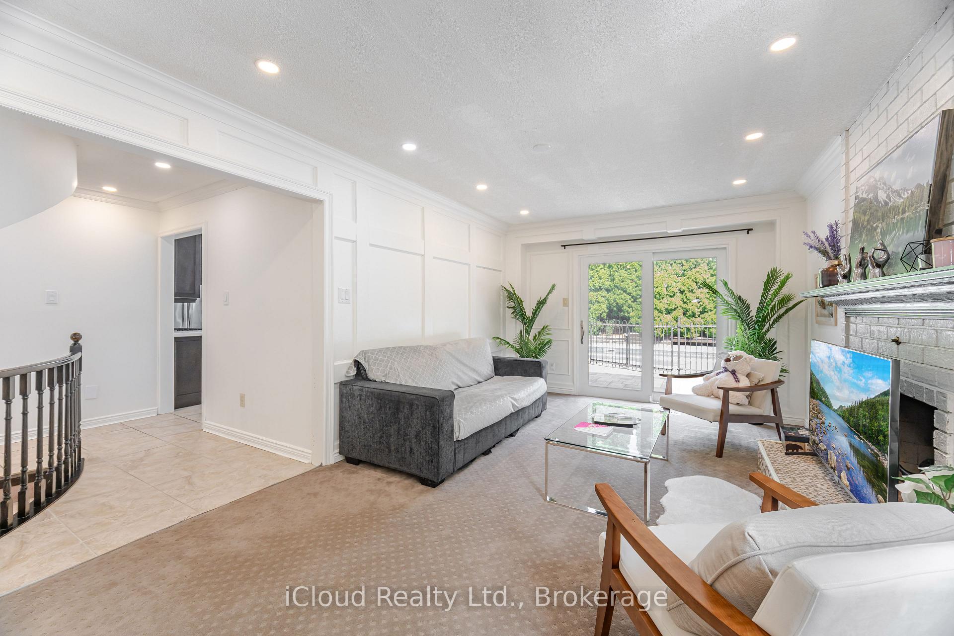 Photo 4 of 4 Fifewood Crescent, Whitby, Pringle Creek — HOMEH