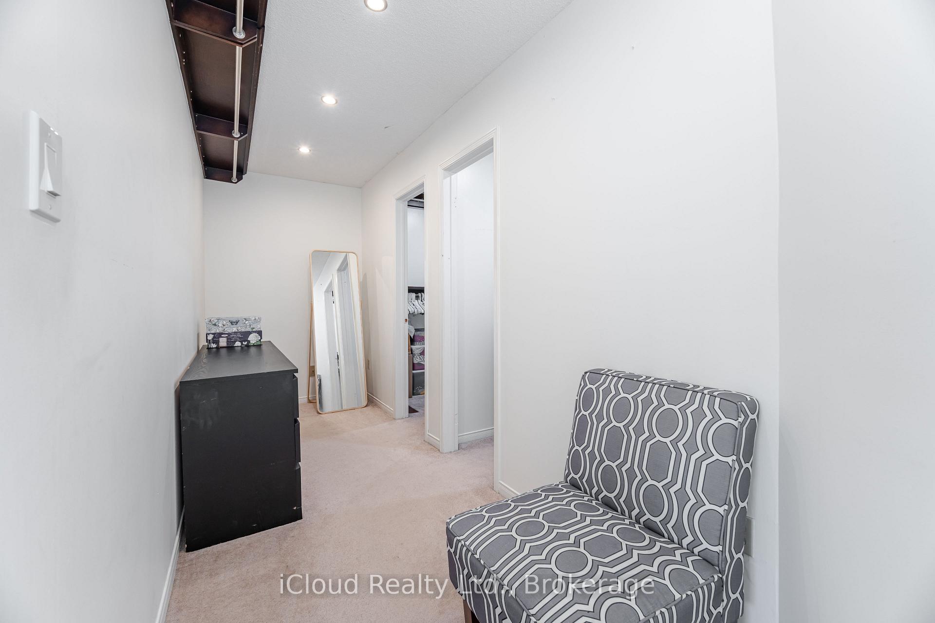 Photo 36 of 4 Fifewood Crescent, Whitby, Pringle Creek — HOMEH