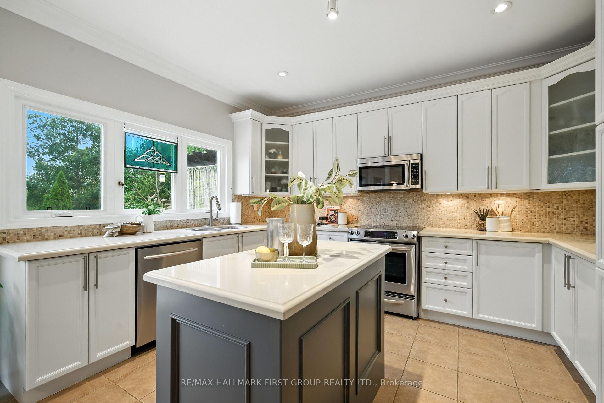Photo 14 of 785 Audley Road S, Ajax, South East — HOMEH