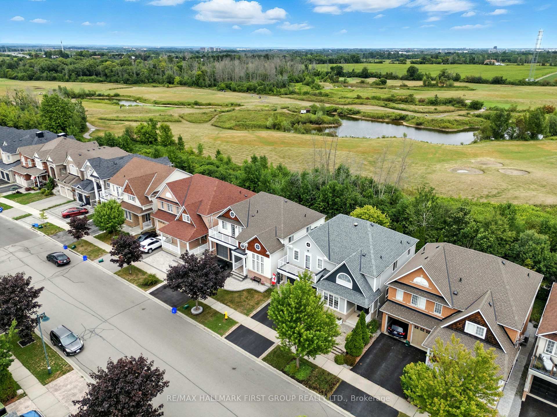 Photo 49 of 785 Audley Road S, Ajax, South East — HOMEH