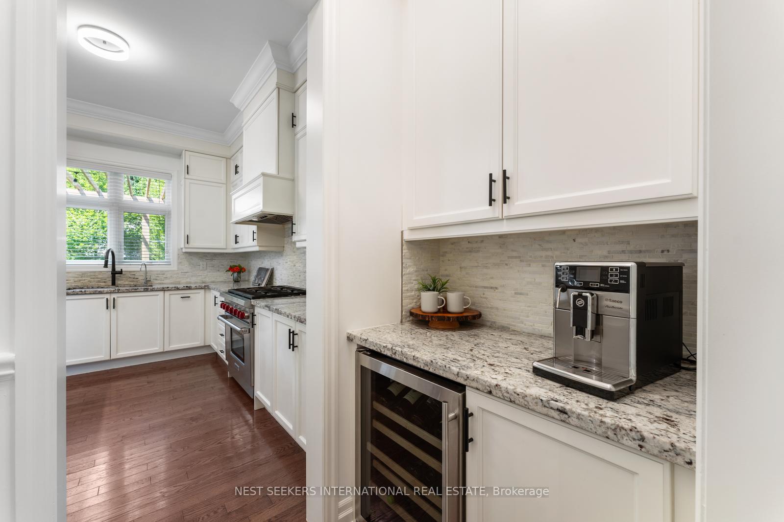 Photo 14 of 115 Robert Berry Crescent, King, King City — HOMEH