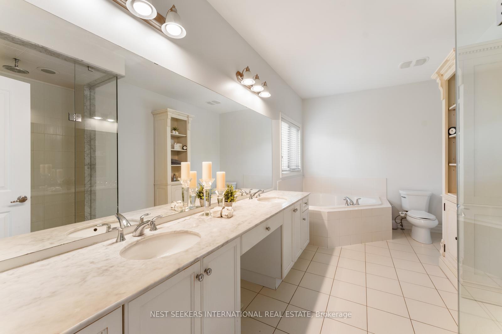 Photo 3 of 115 Robert Berry Crescent, King, King City — HOMEH