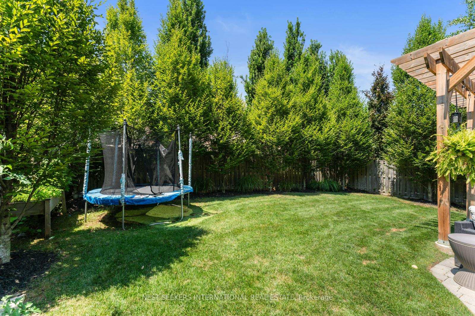 Photo 26 of 115 Robert Berry Crescent, King, King City — HOMEH