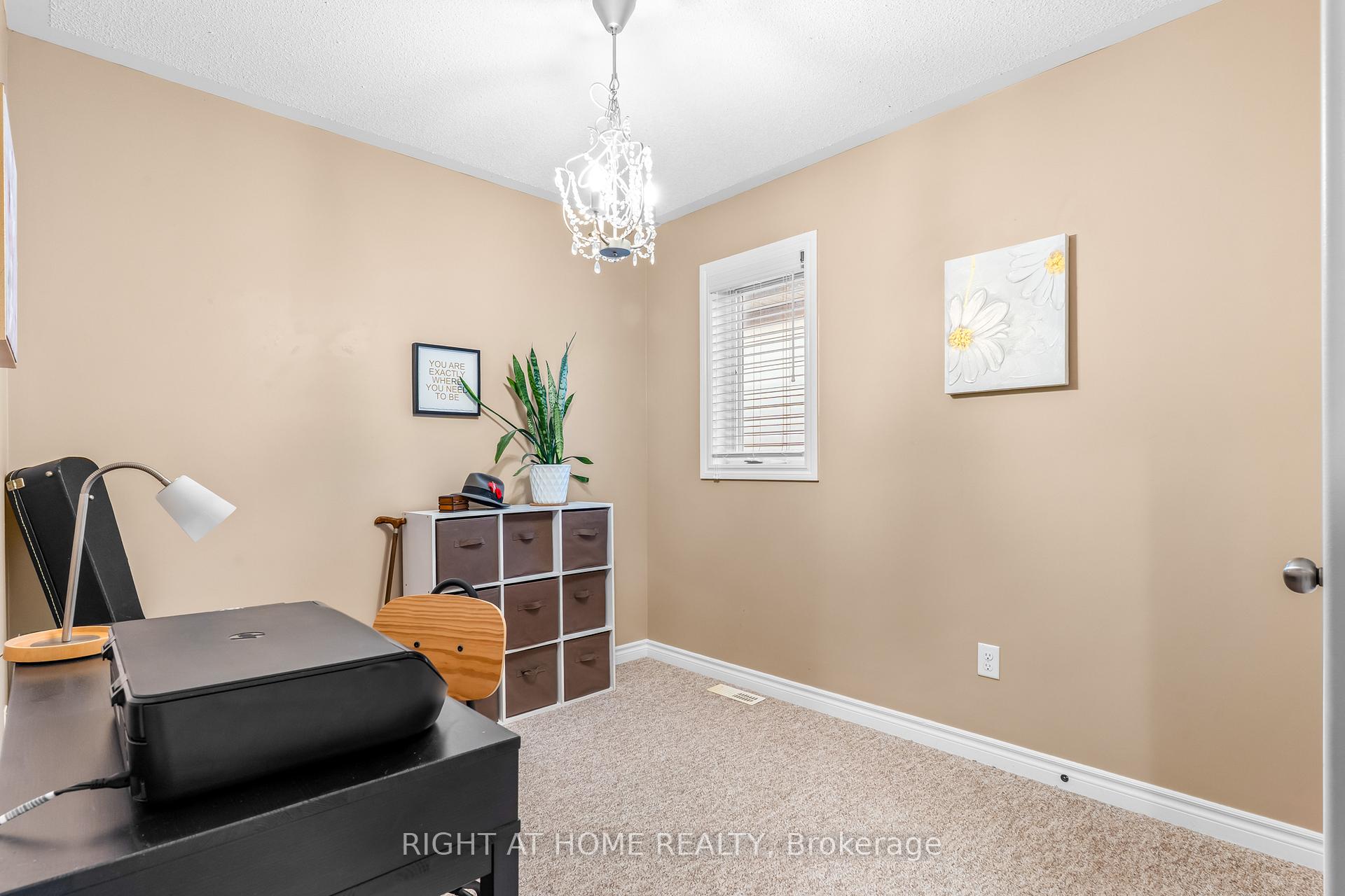 Photo 10 of 219 Banting Crescent, Essa, Angus — HOMEH