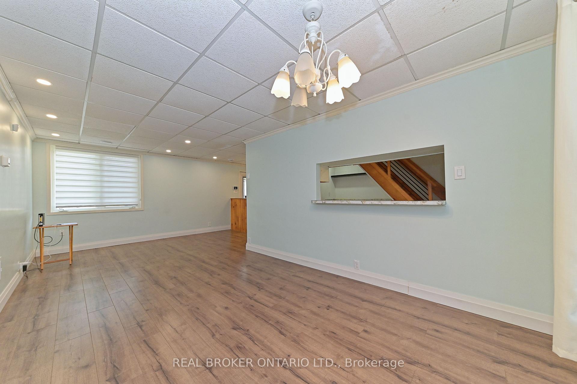 Photo 16 of Unit Main, 210 Speedvale Avenue E, Guelph, Riverside Park — HOMEH