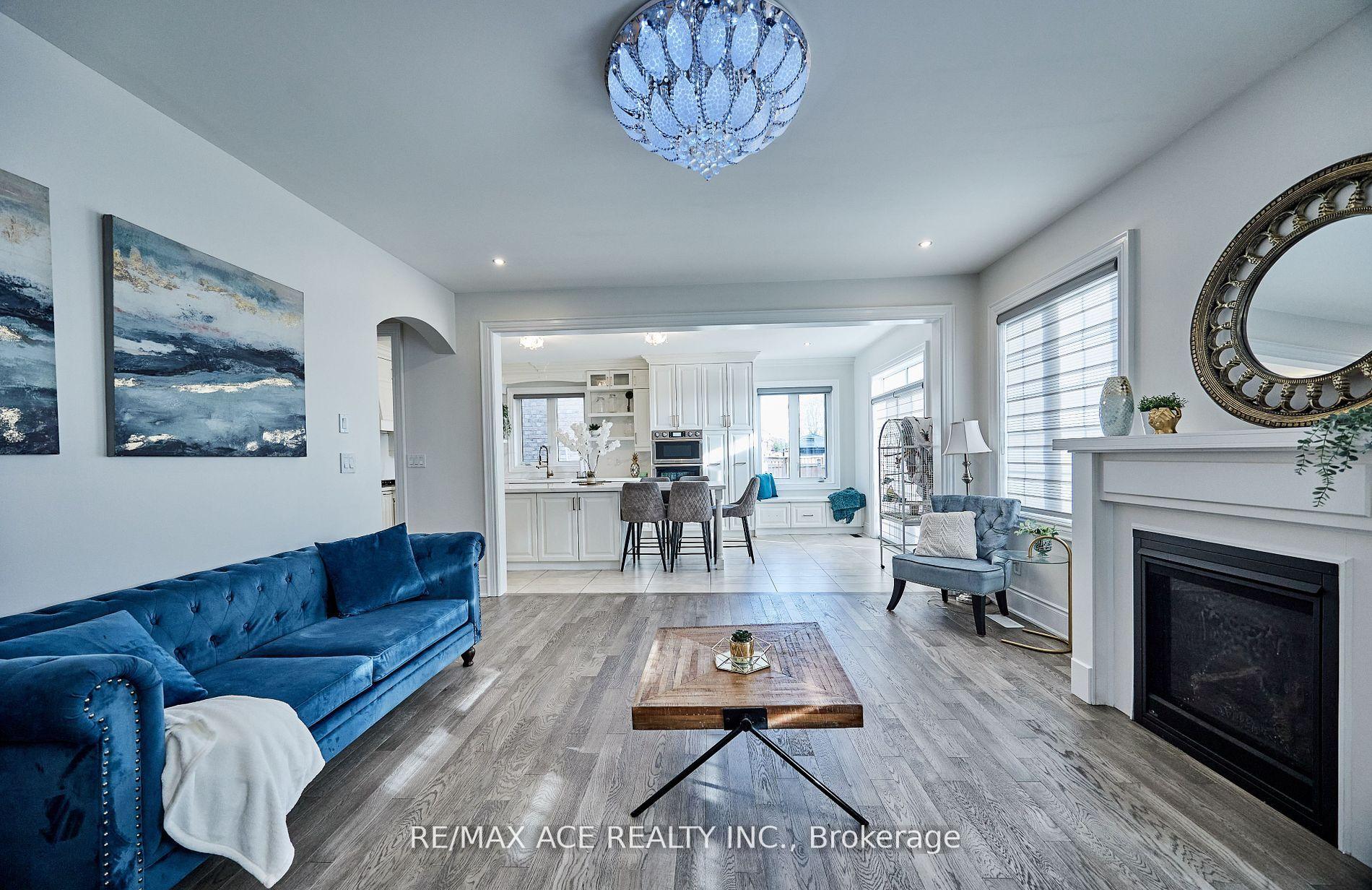 Photo 9 of 1912 Castlepoint Drive, Oshawa, Taunton — HOMEH