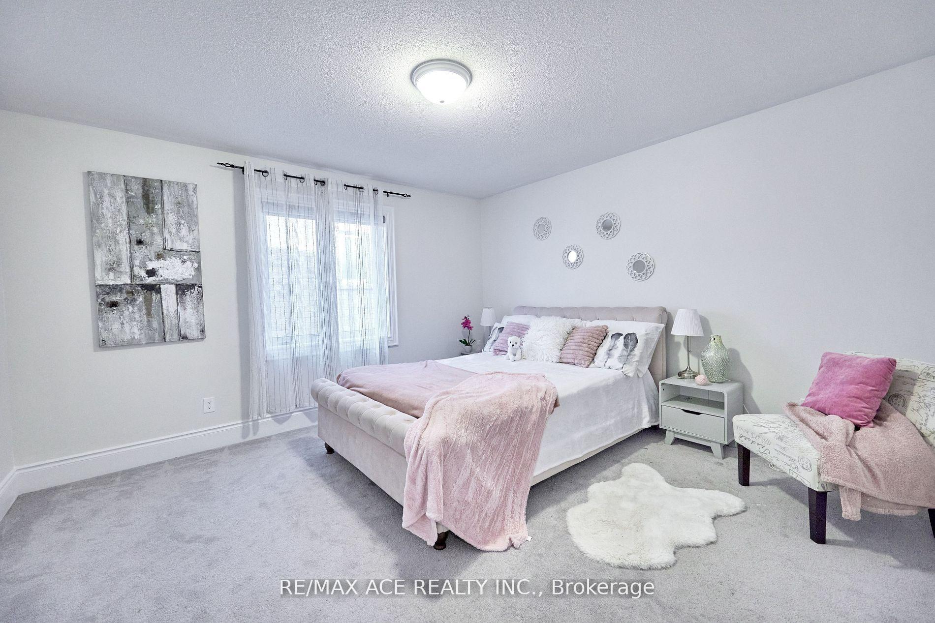 Photo 23 of 1912 Castlepoint Drive, Oshawa, Taunton — HOMEH