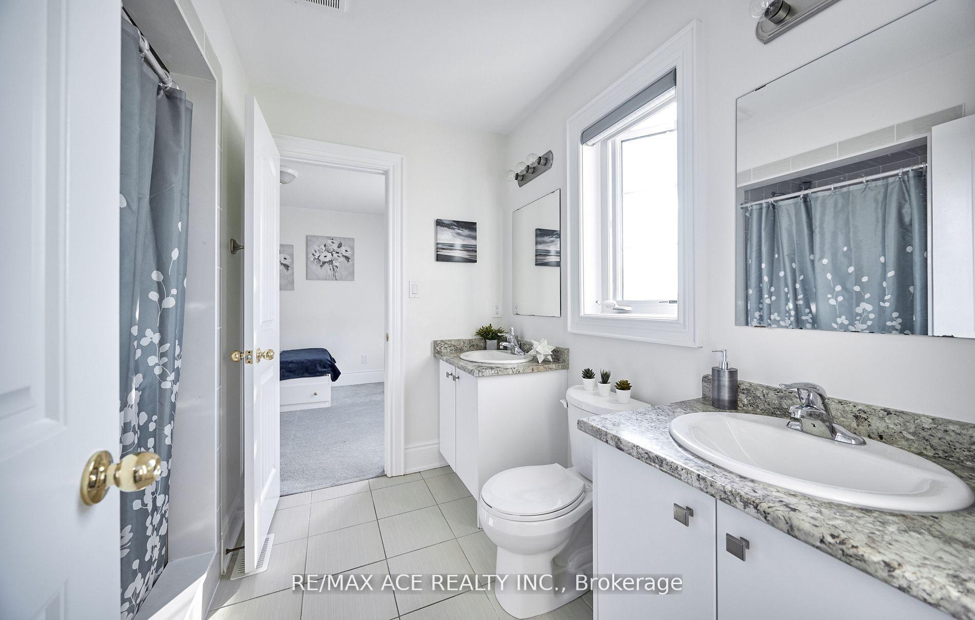 Photo 28 of 1912 Castlepoint Drive, Oshawa, Taunton — HOMEH