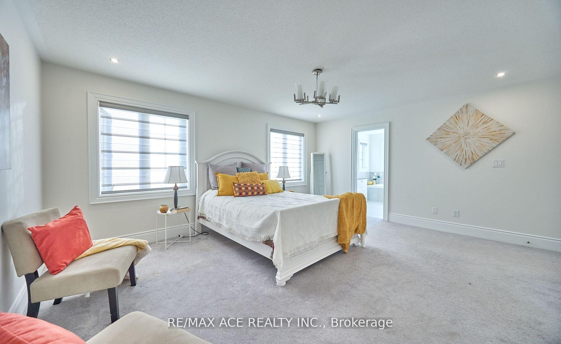 Photo 42 of 1912 Castlepoint Drive, Oshawa, Taunton — HOMEH