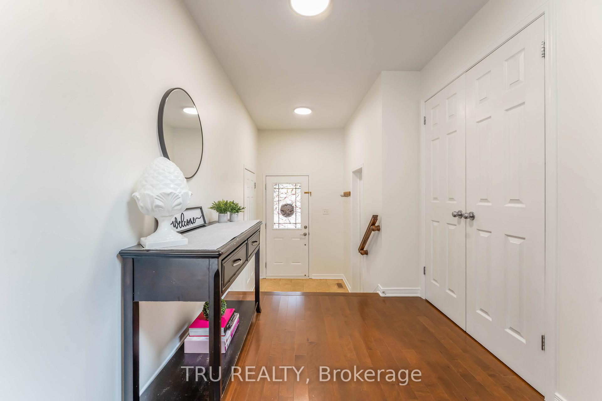 Photo 4 of 217 Sorento Street, Ottawa, Barrhaven - Strandherd — HOMEH